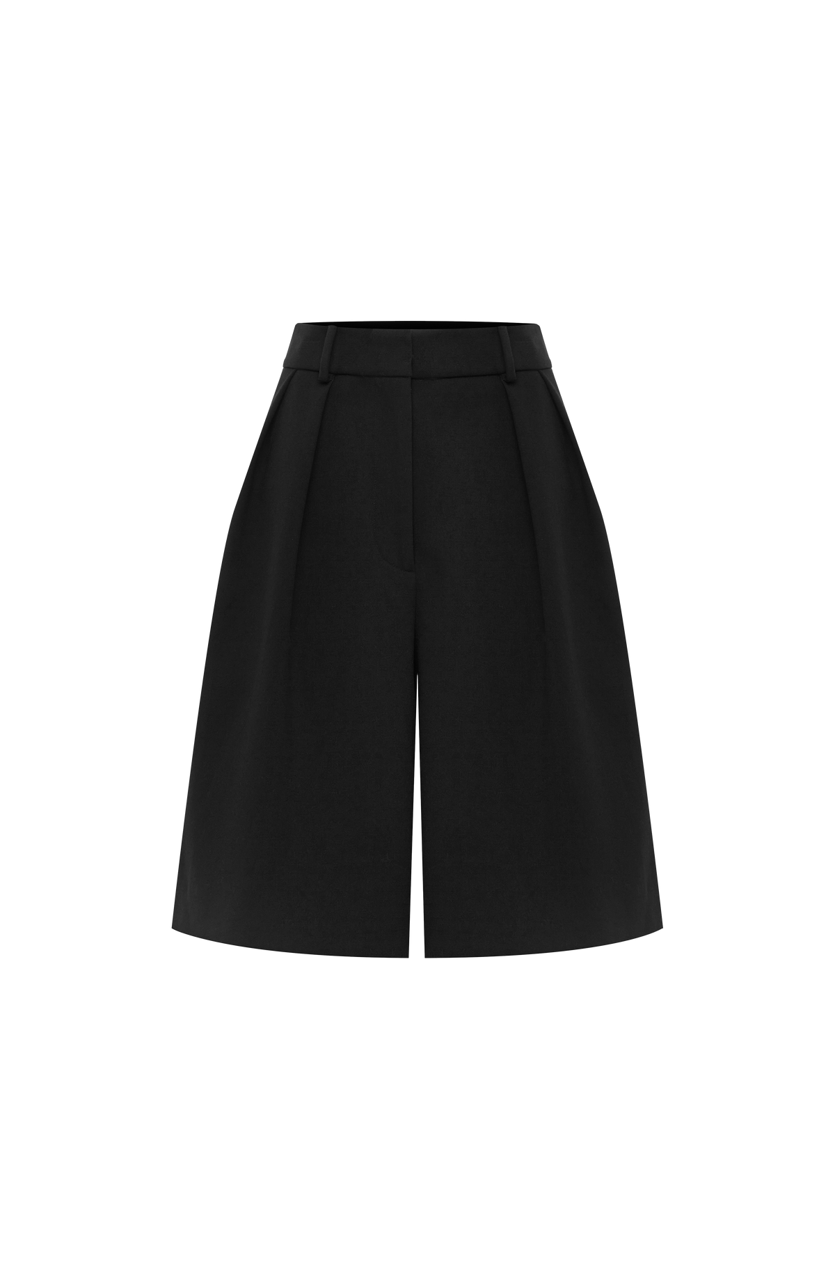 Amarah Bermuda Shorts in Black