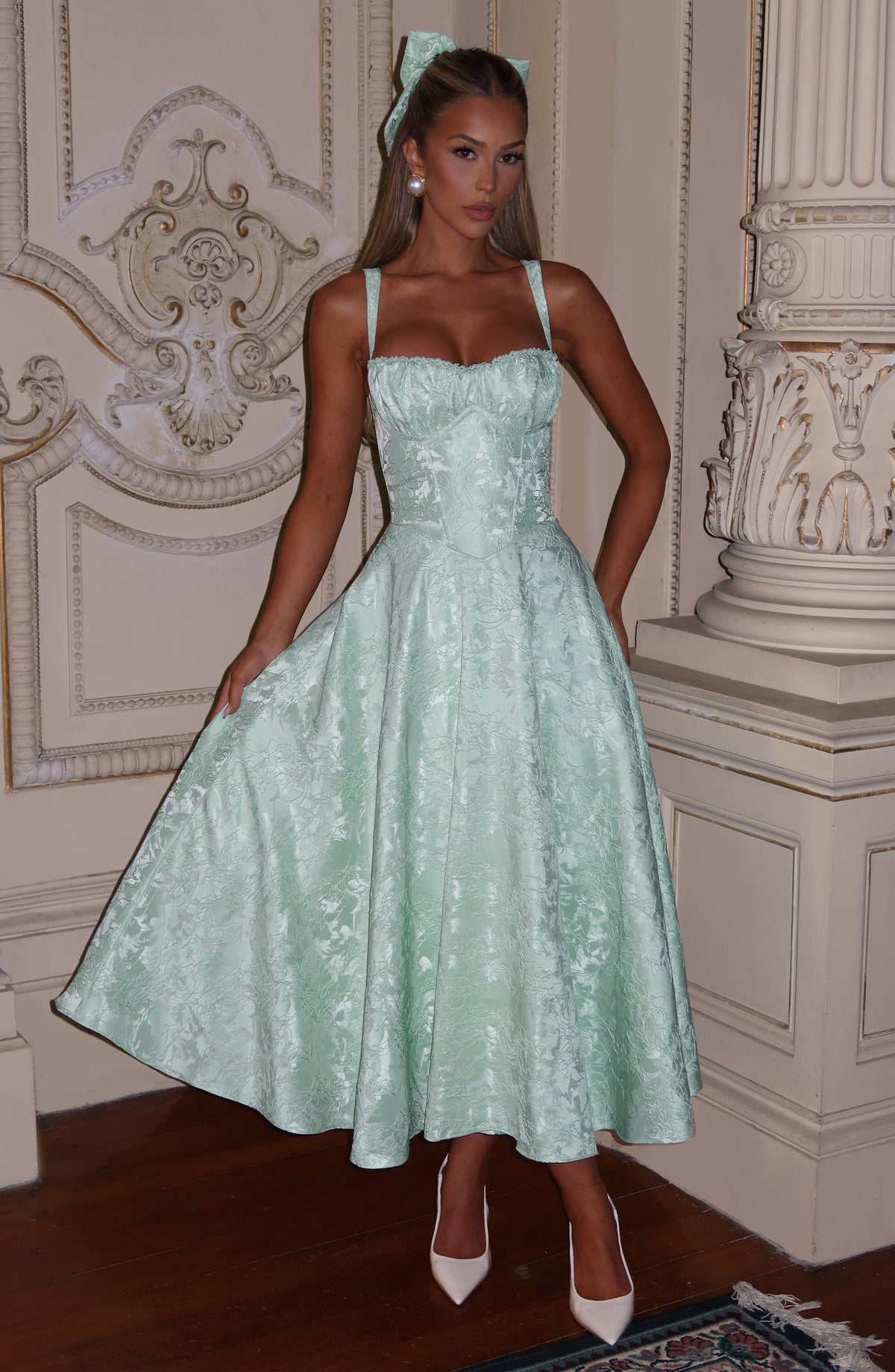 Amorae Midi Dress in Mint