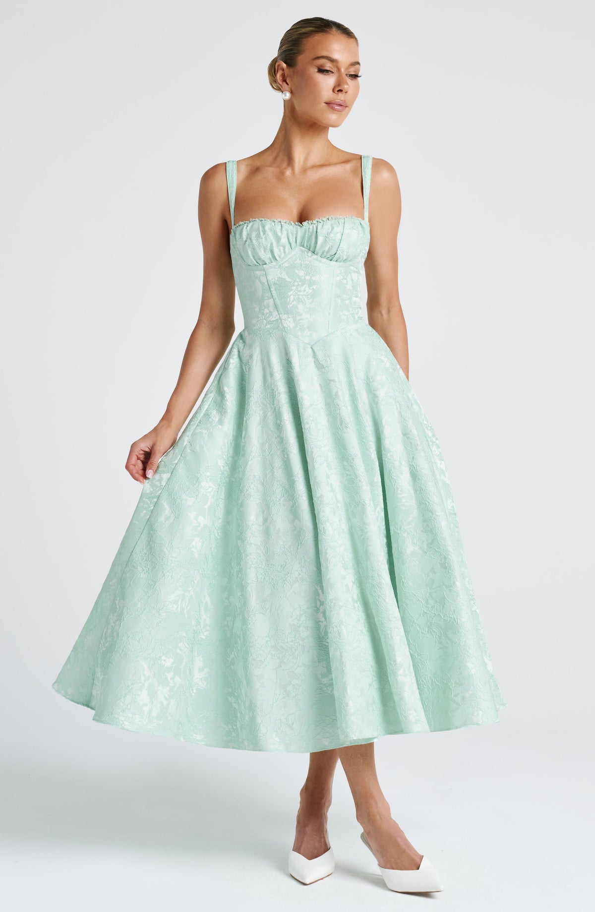 Amorae Midi Dress in Mint