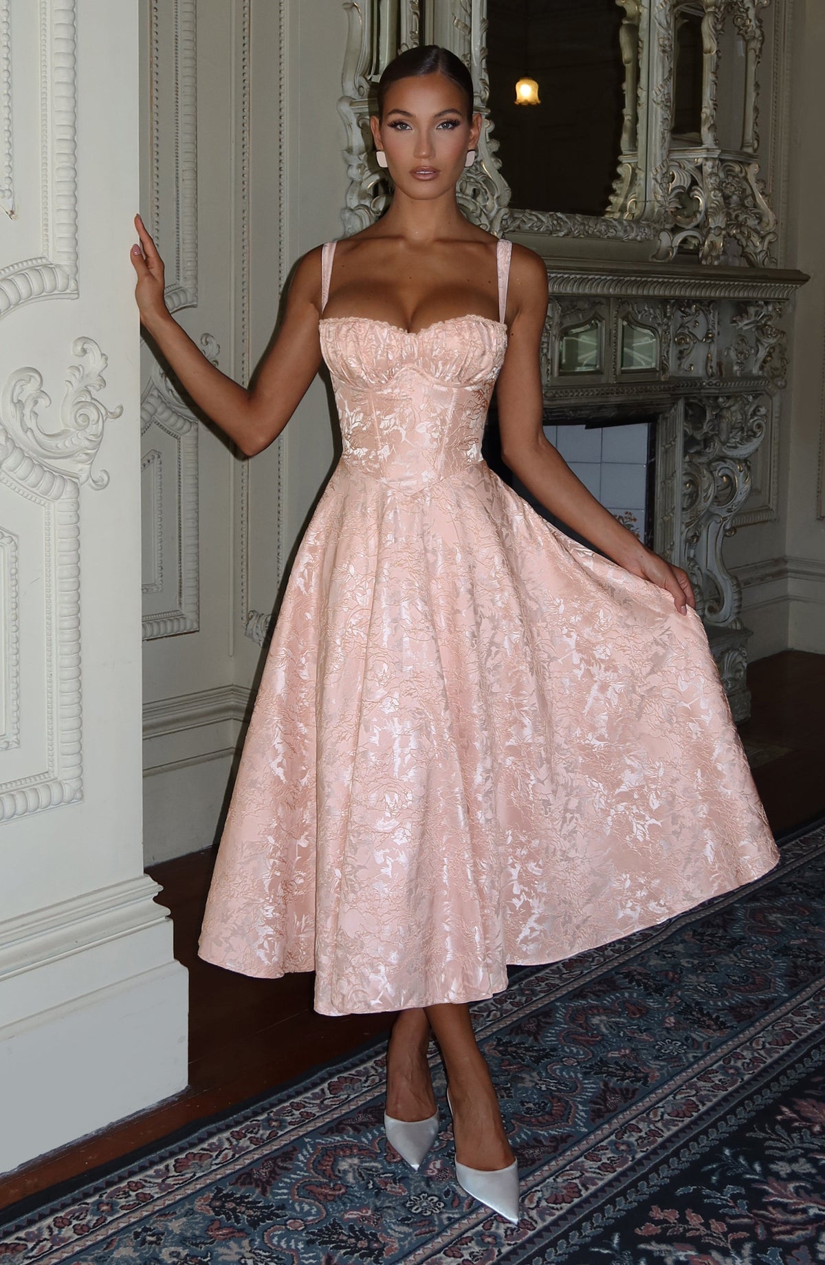 Amorae Midi Dress in Soft Peach