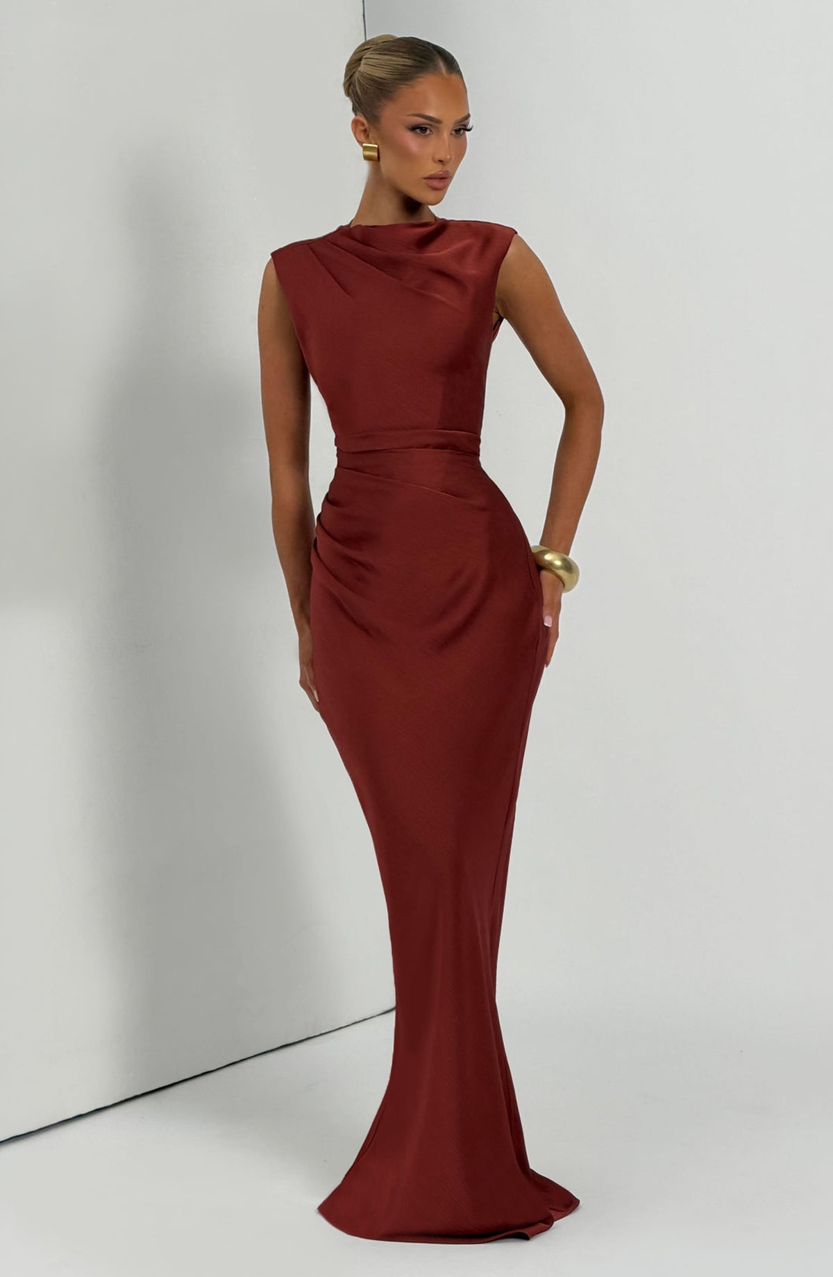 Avielle Maxi Dress in Deep Rust