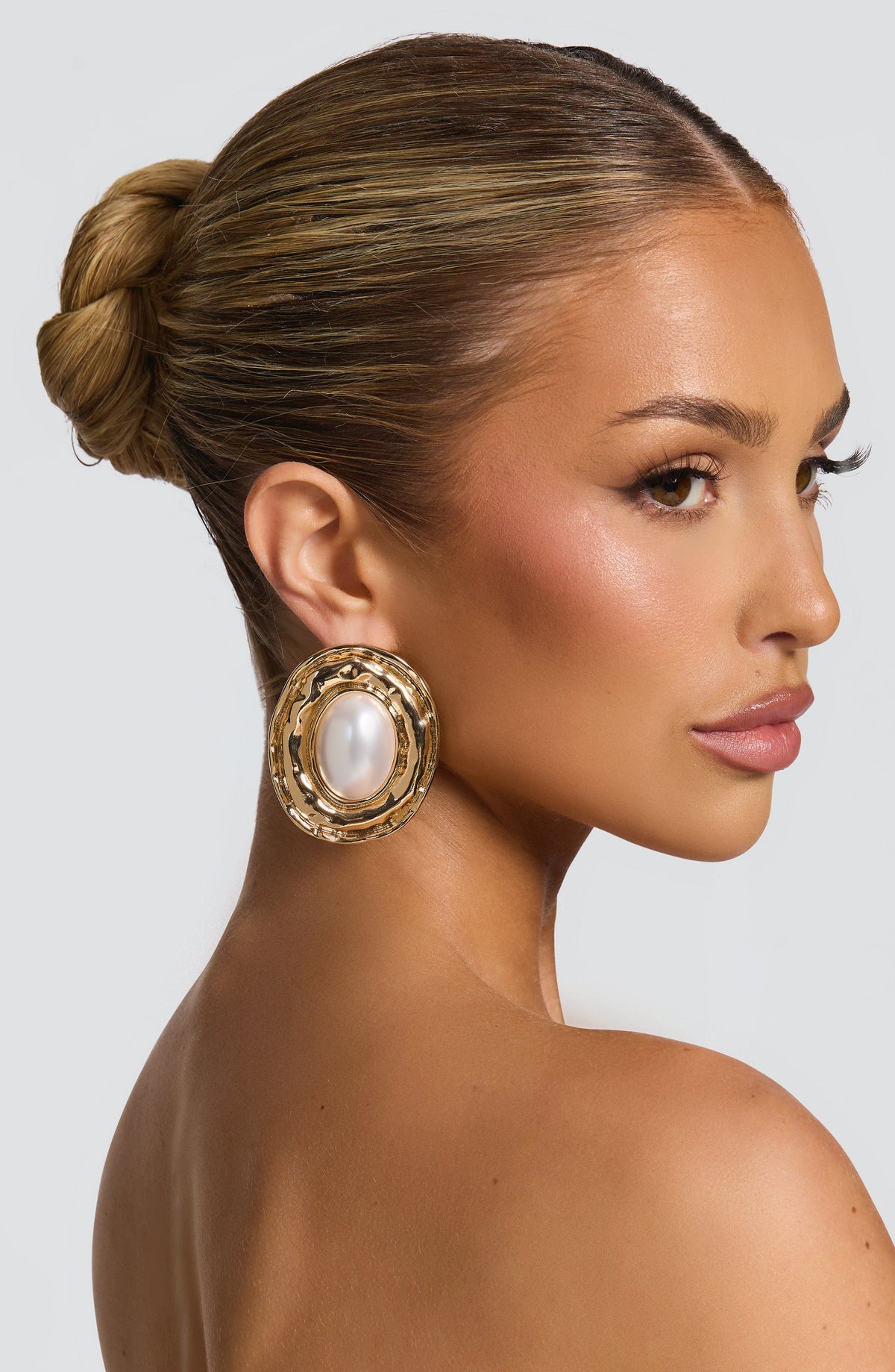 Cecily Earrings in Gold