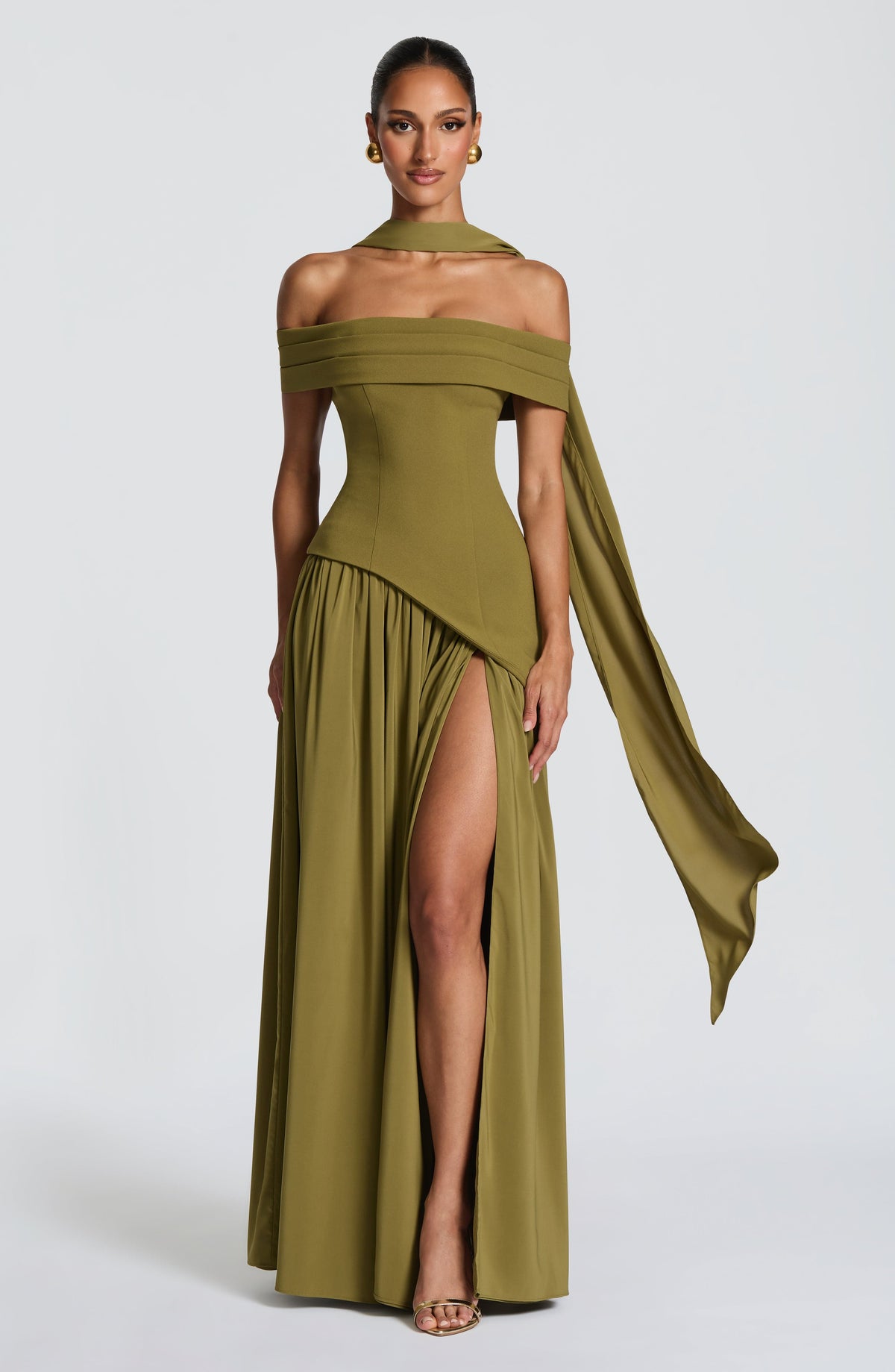 Delisha Maxi Dress in Deep Olive