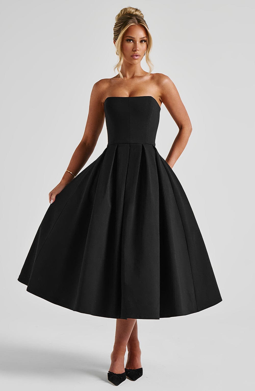 Editha Midi Dress in Black