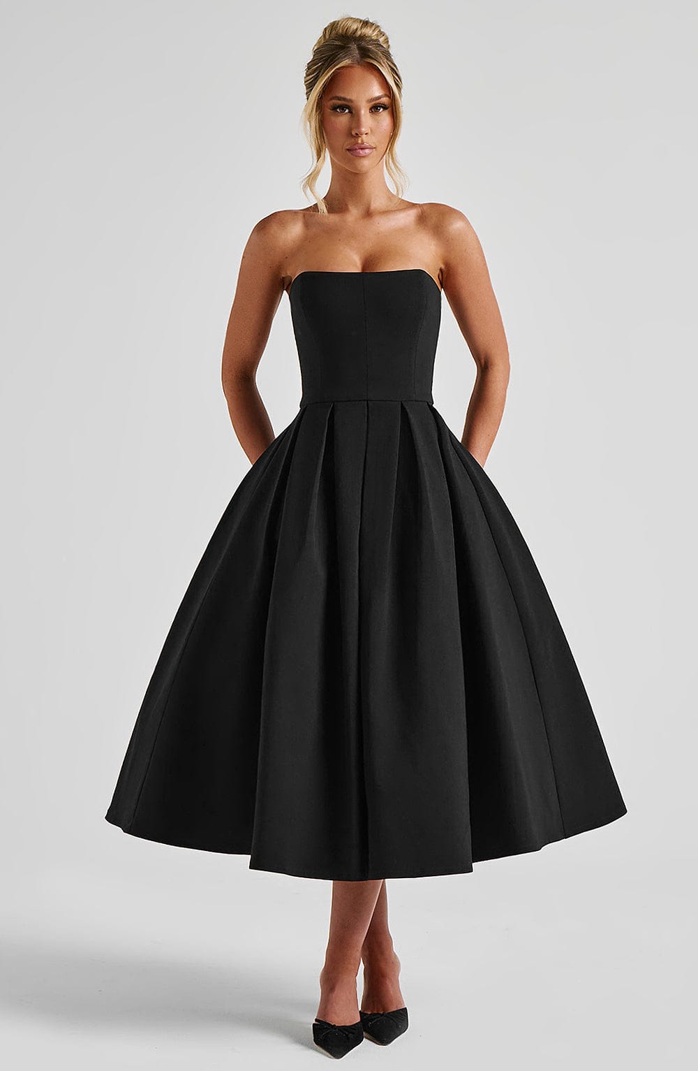 Editha Midi Dress in Black