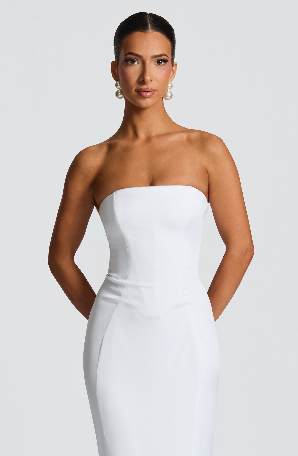 Elryn Gown in Ivory
