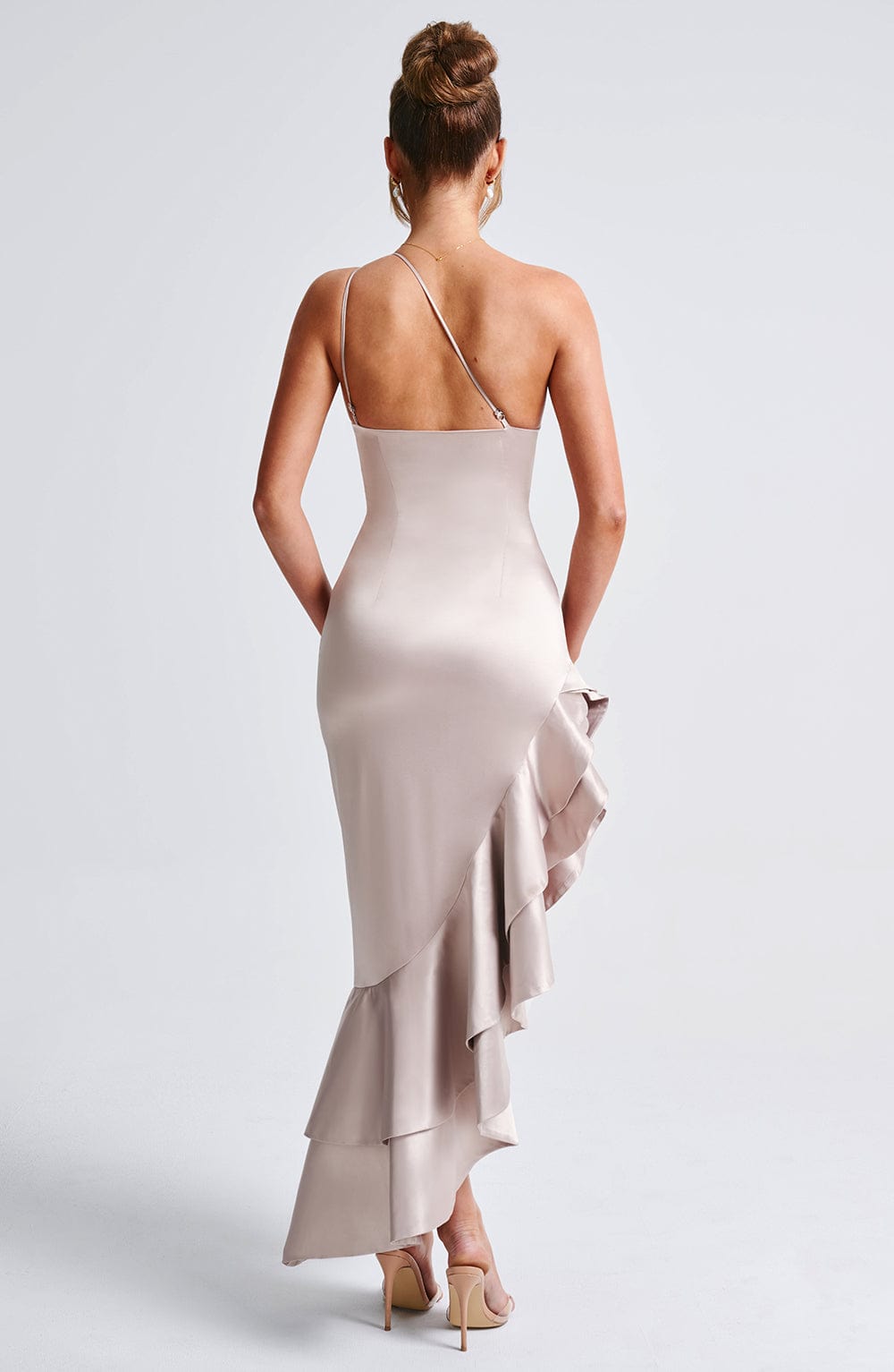 Esmeryn Maxi Dress in Champagne