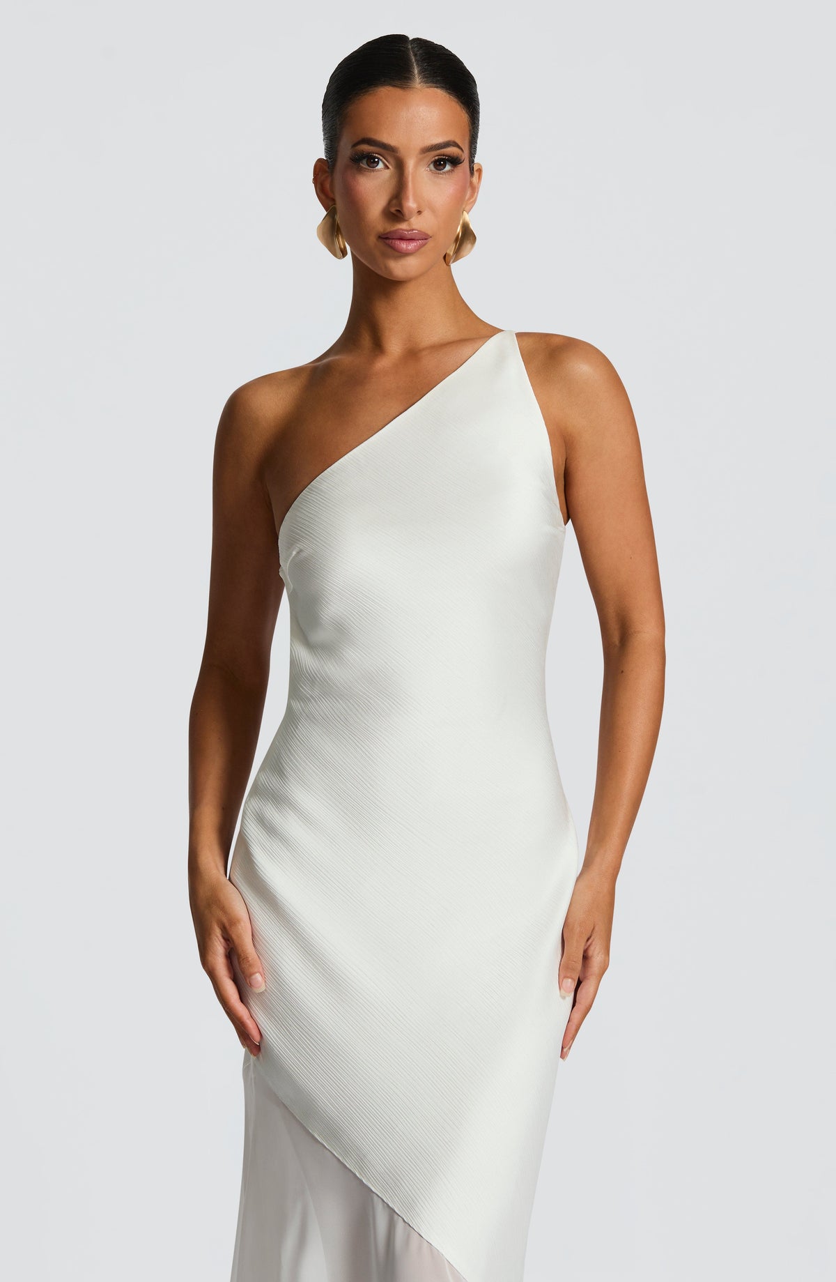 Fabelle Gown in Ivory