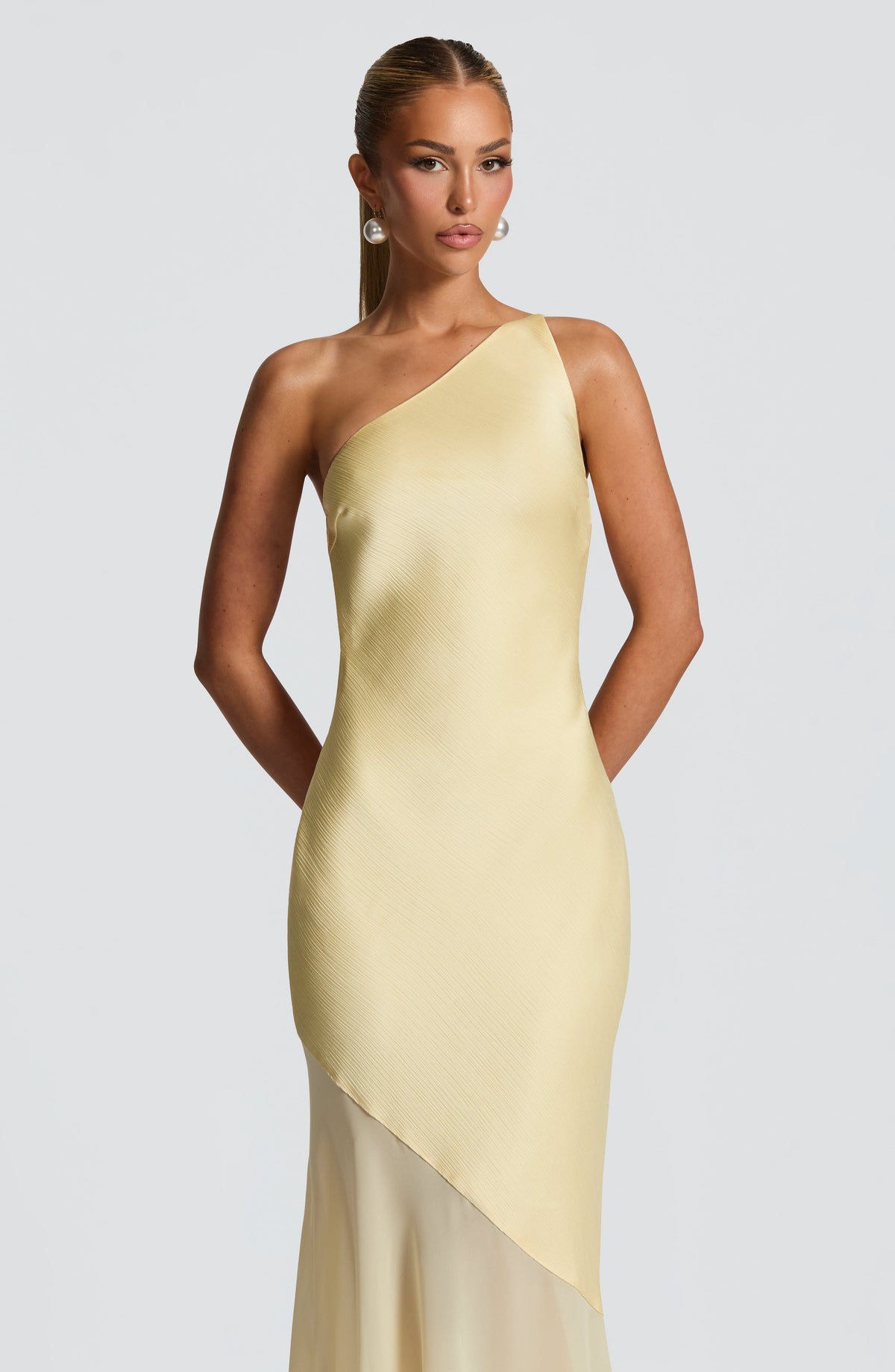 Fabelle Gown in Lemon