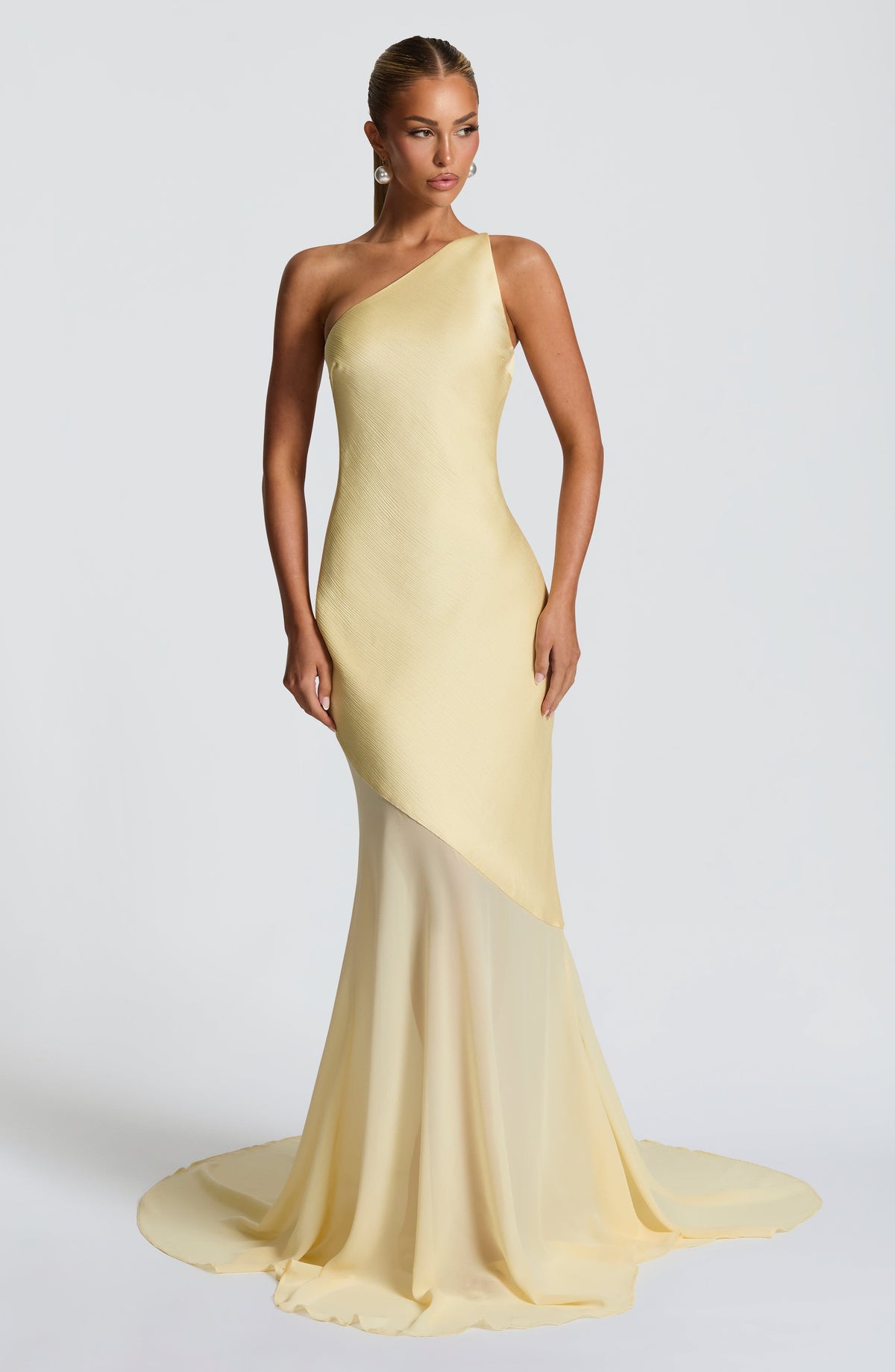 Fabelle Gown in Lemon