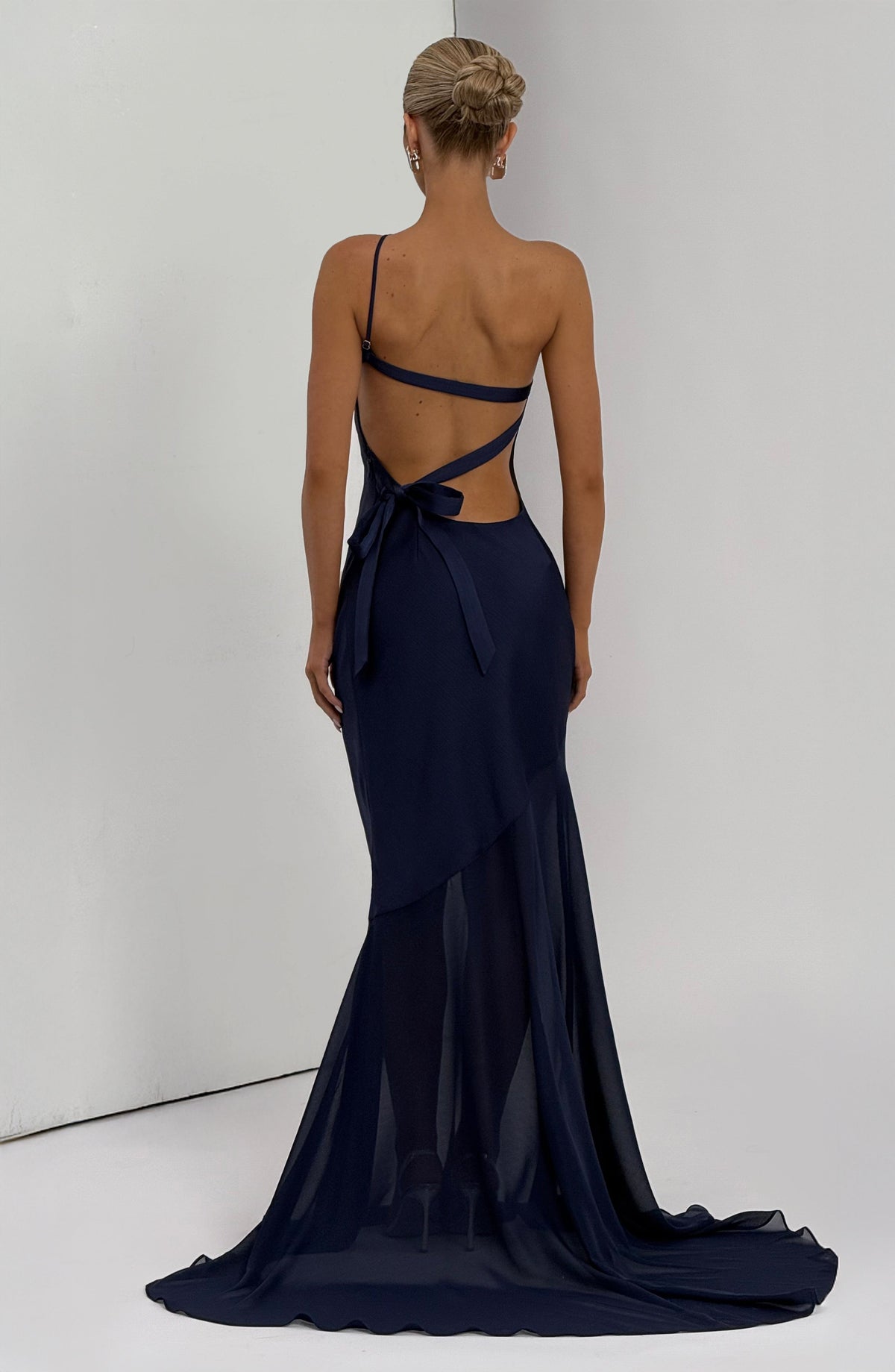 Fabelle Gown in Navy