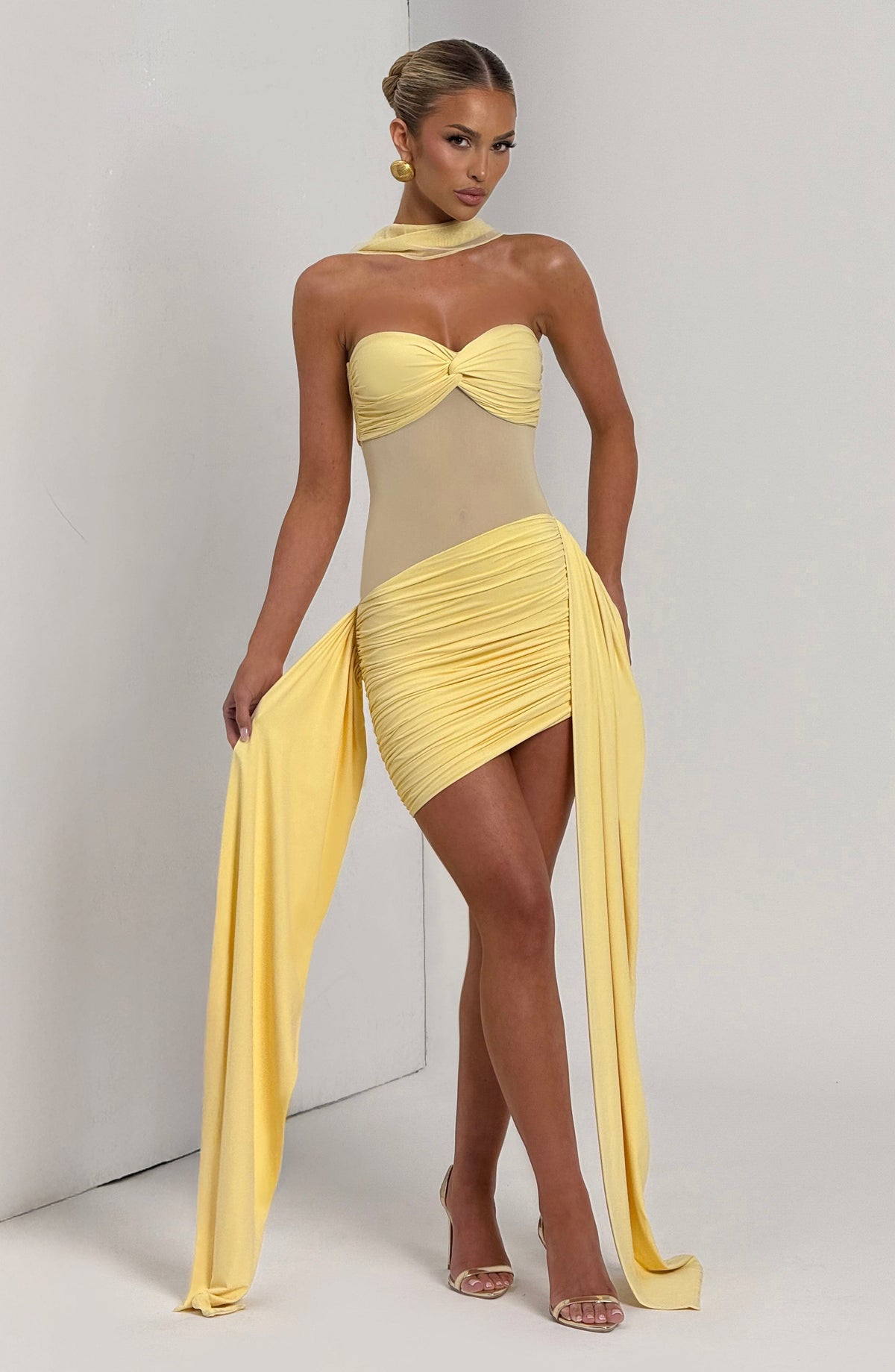 Fionella Mini Dress in Lemon