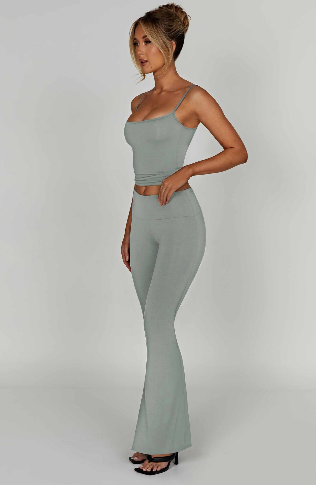 Heida Pant in Steel