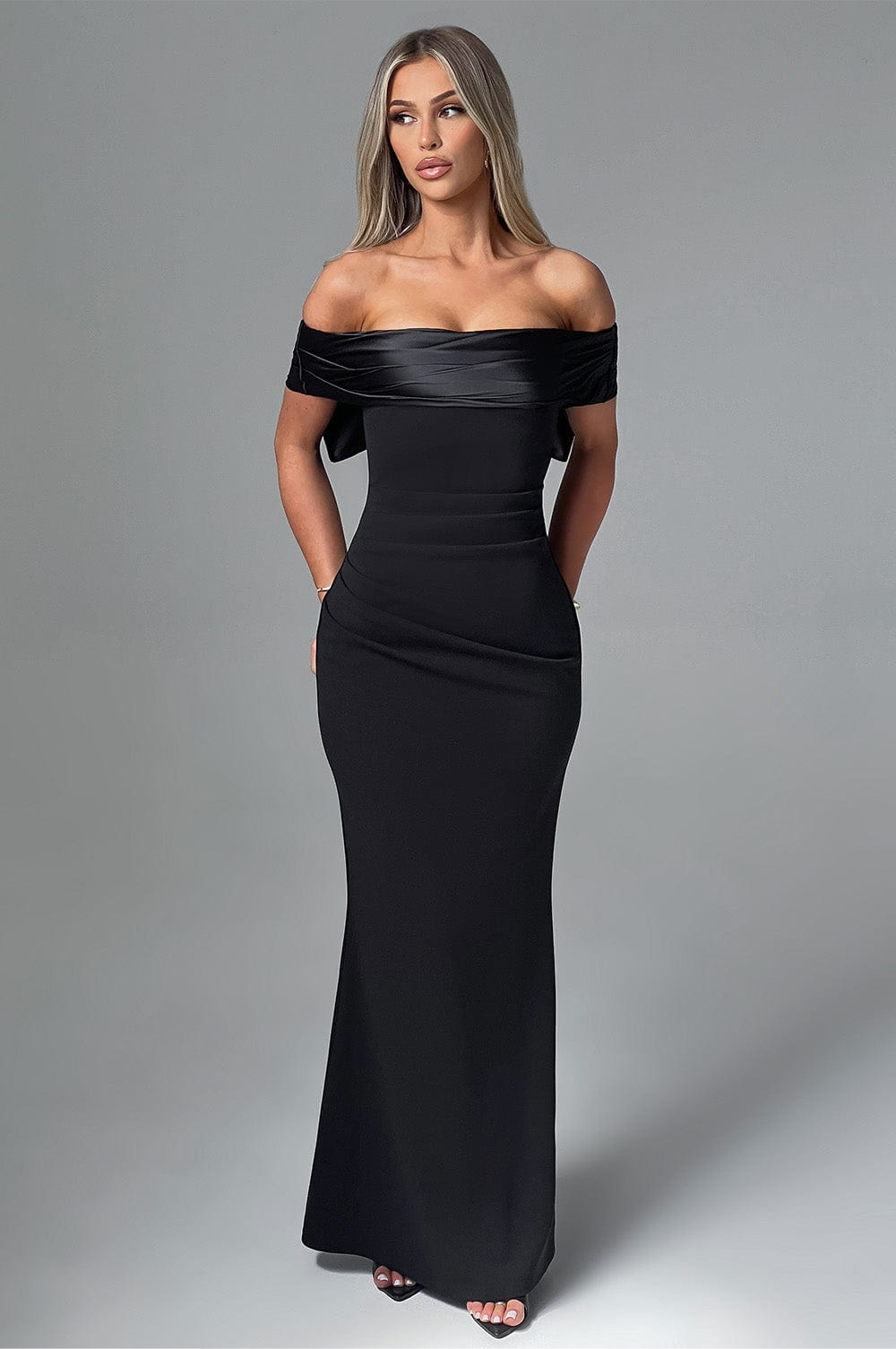Joannah Maxi Dress in Black