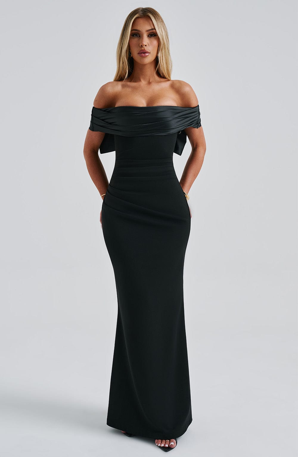 Joannah Maxi Dress in Black