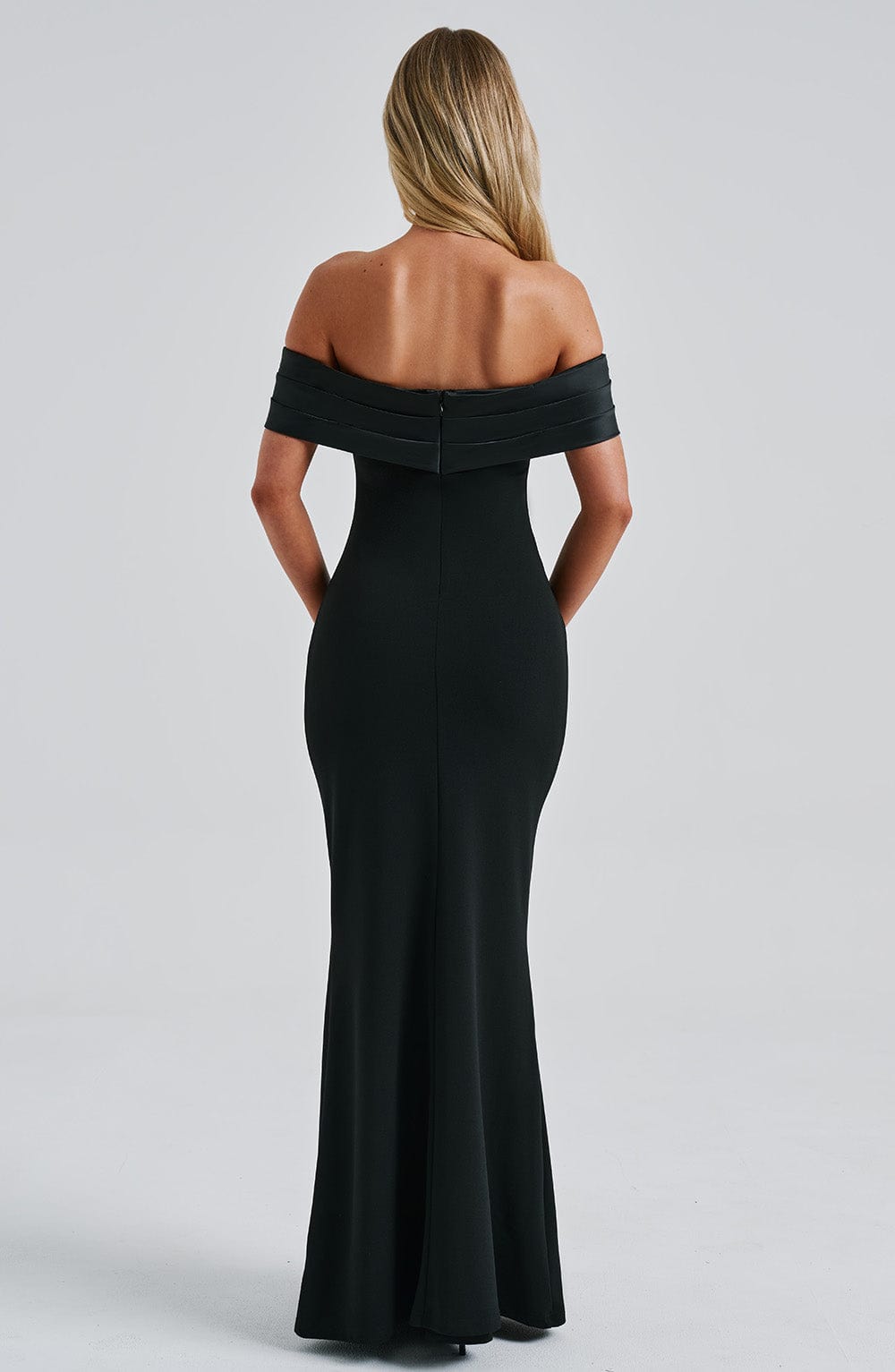 Joannah Maxi Dress in Black