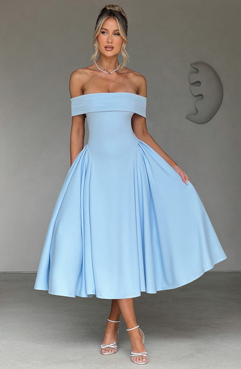 Marinda Midi Dress in Blue