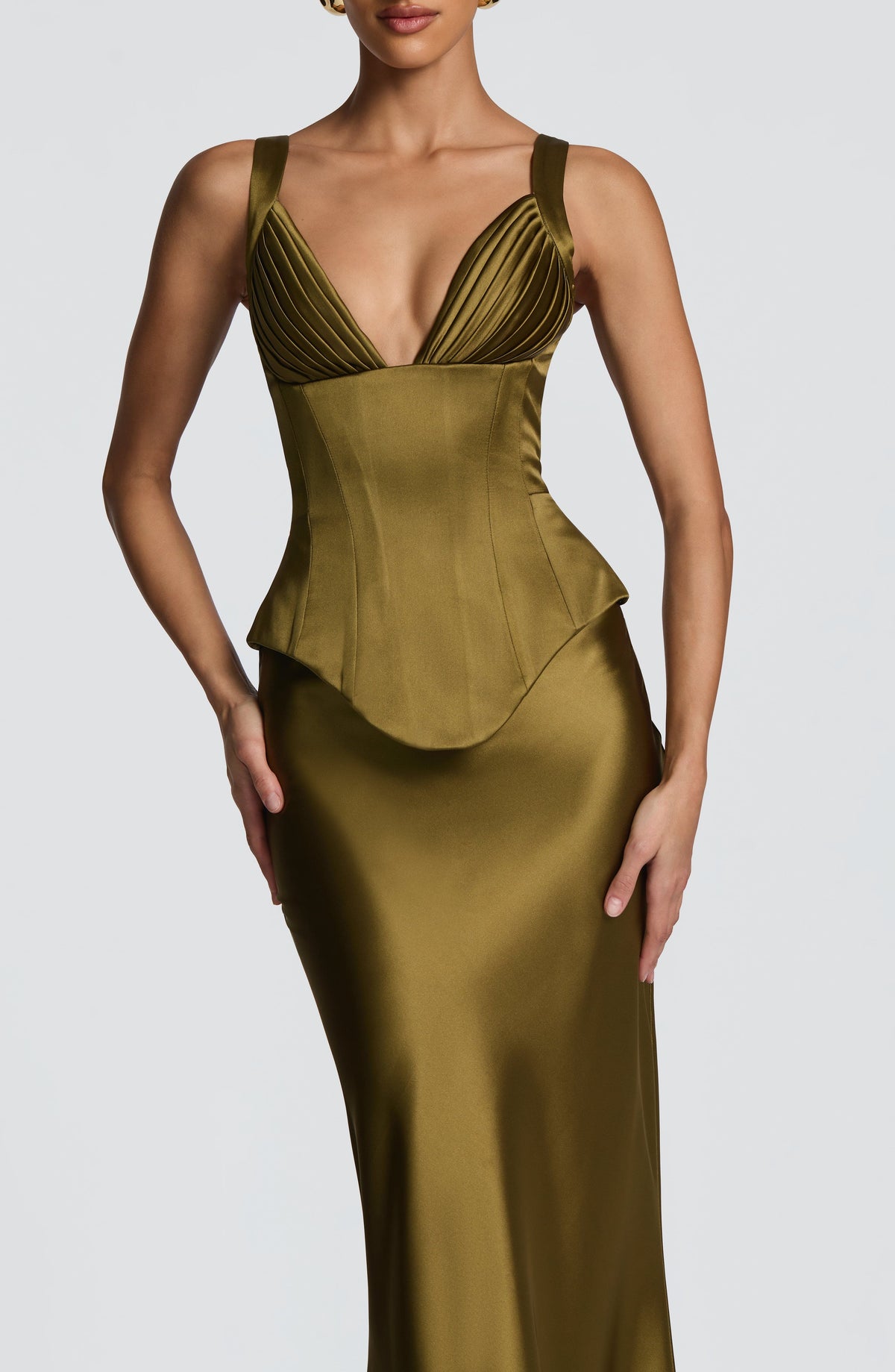 Rowyn Corset in Deep Olive