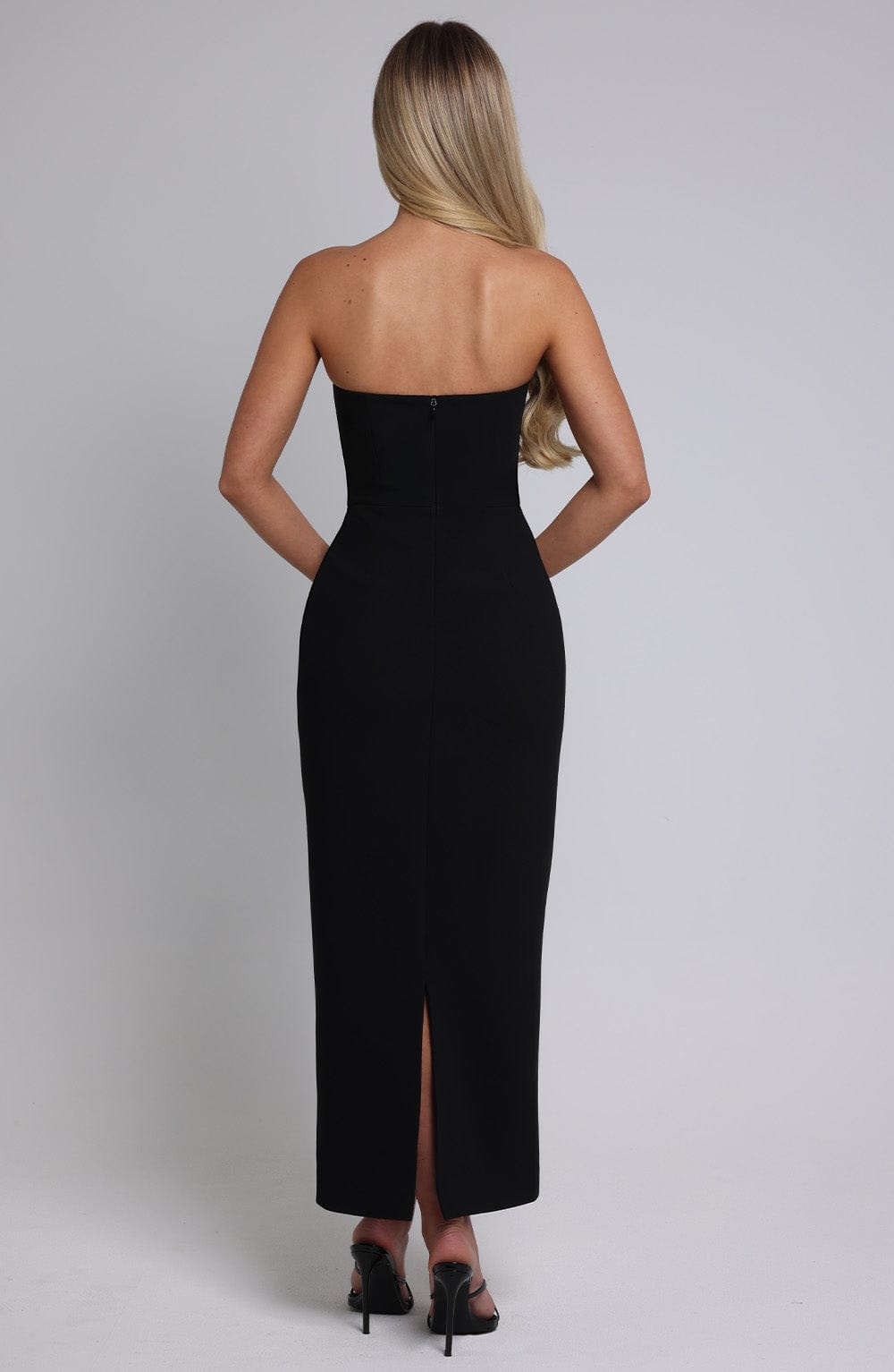 Roxana Midaxi Dress in Black