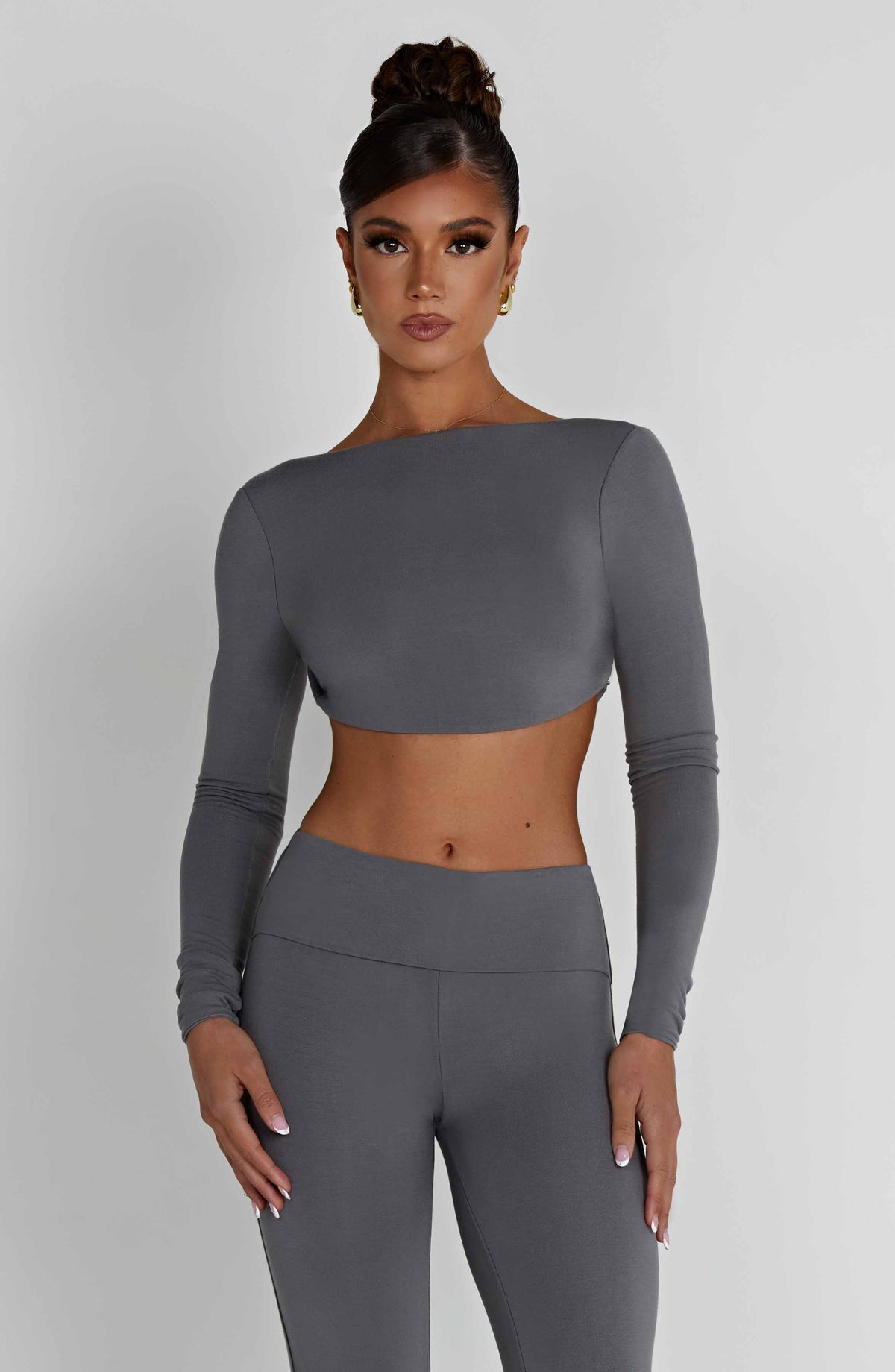 Sahrelle Top in Charcoal