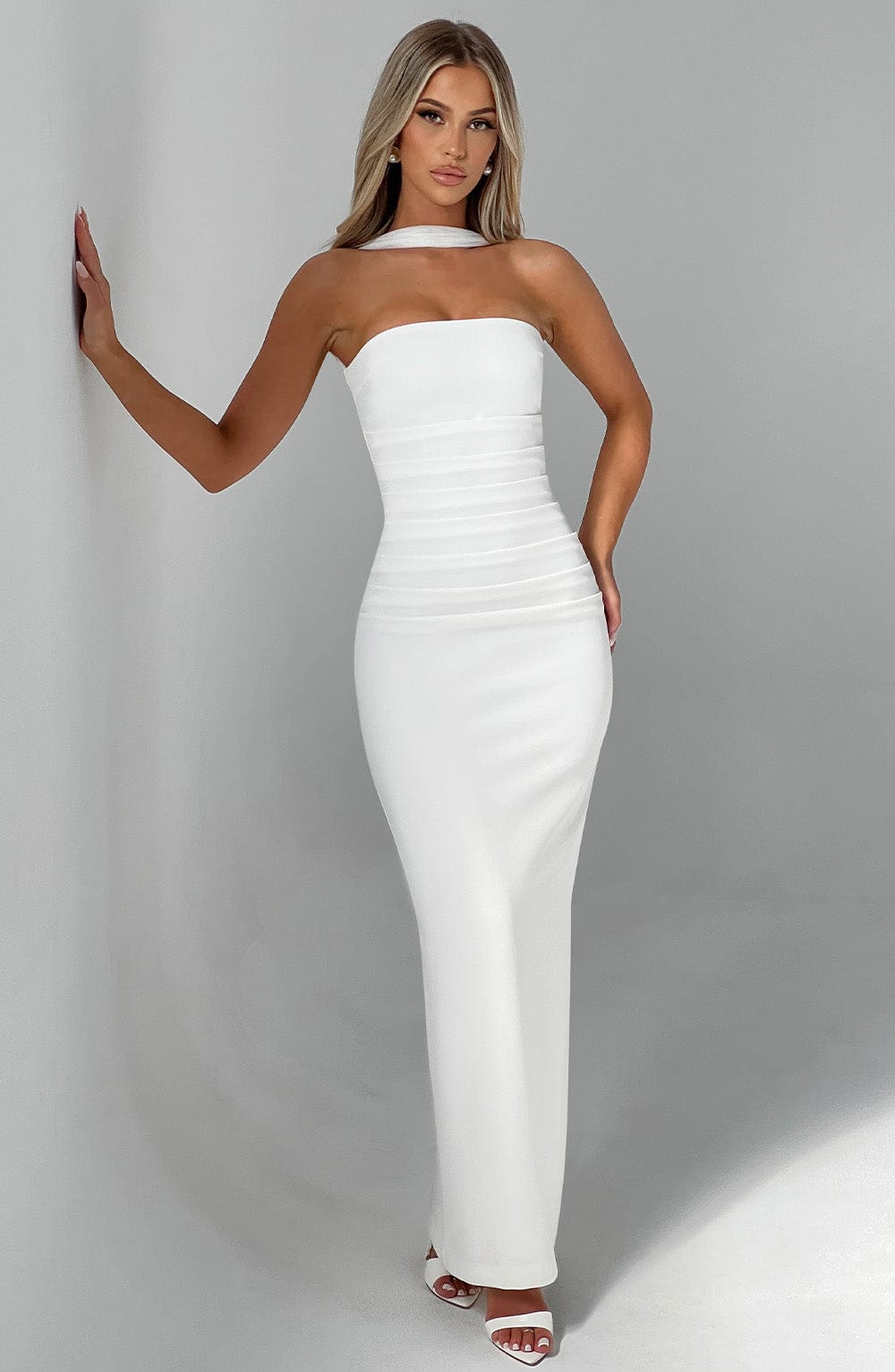 Yuliana Maxi Dress in Ivory