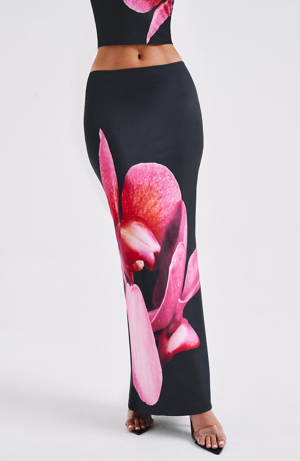 Alaris Maxi Skirt in Black Floral Print
