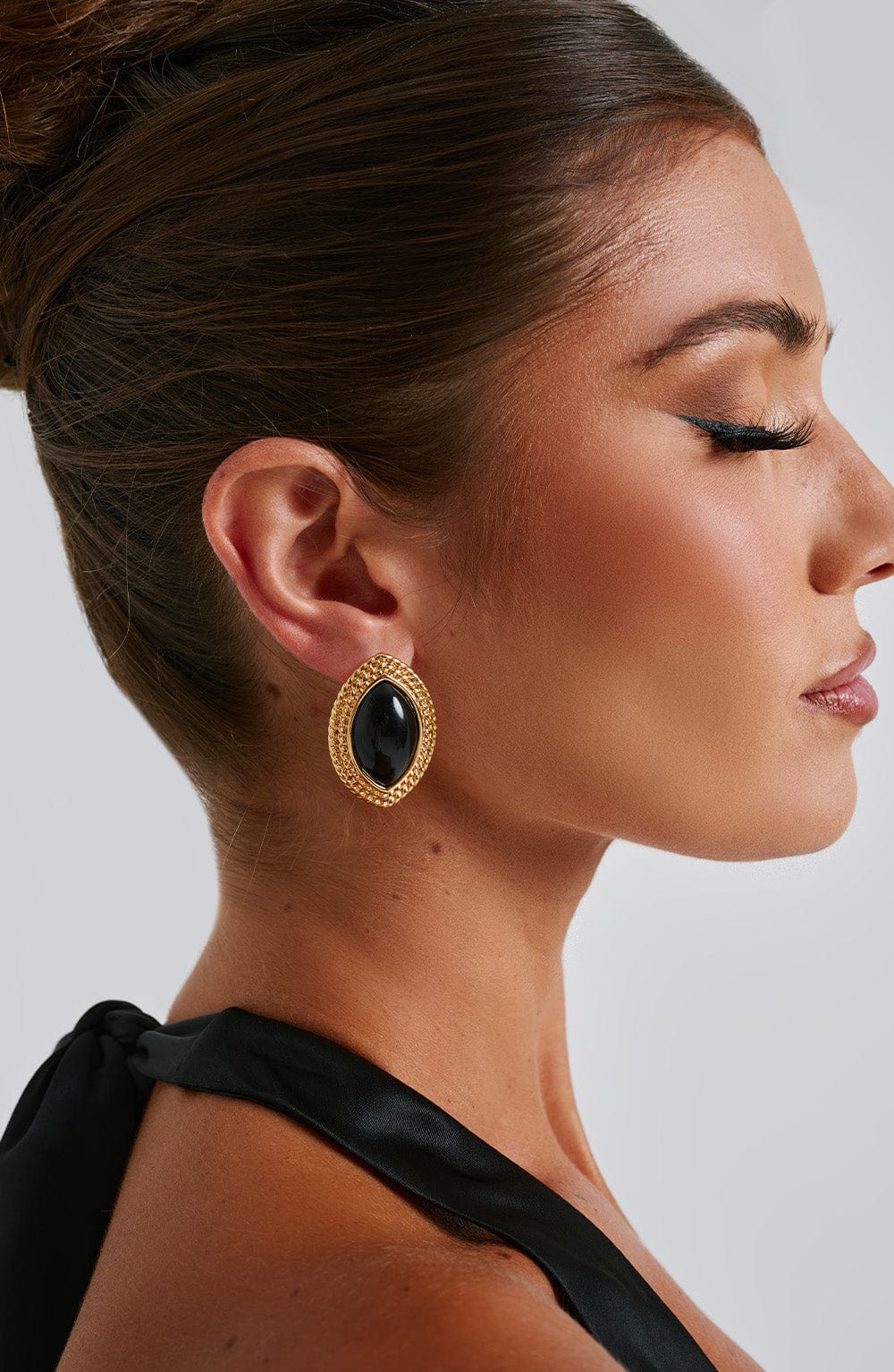 Azra Earrings in Black/Gold