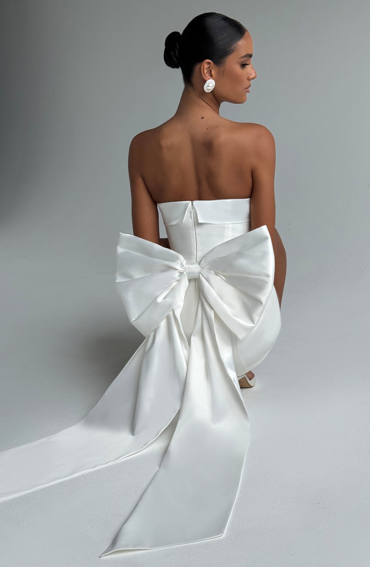 Bellamie Mini Dress in Ivory