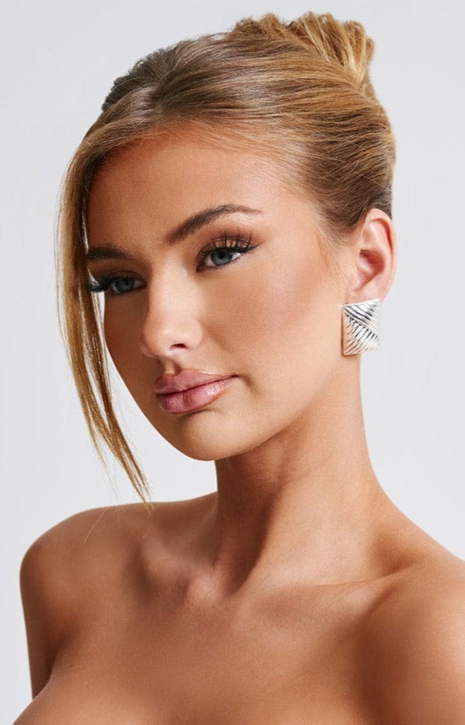 Brontë Earrings in Silver