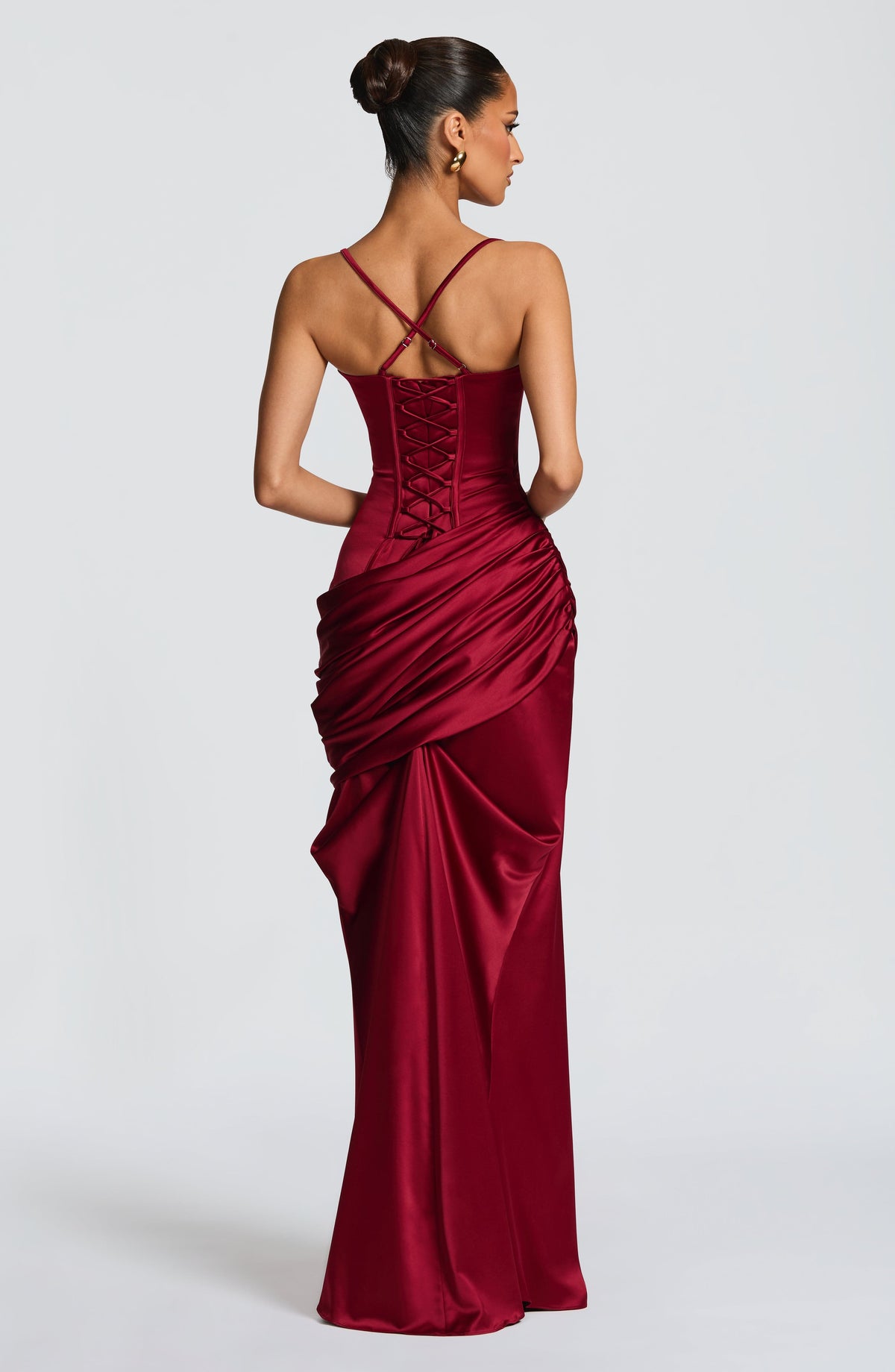 Conlia Gown in Burgundy