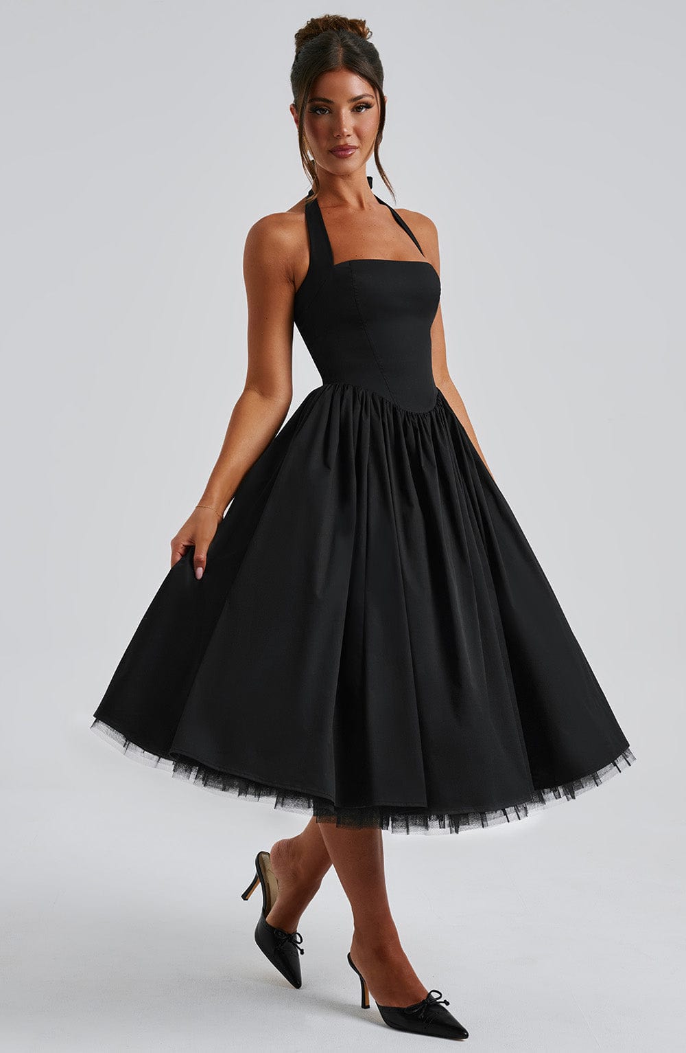 Cressia Midi Dress in Black
