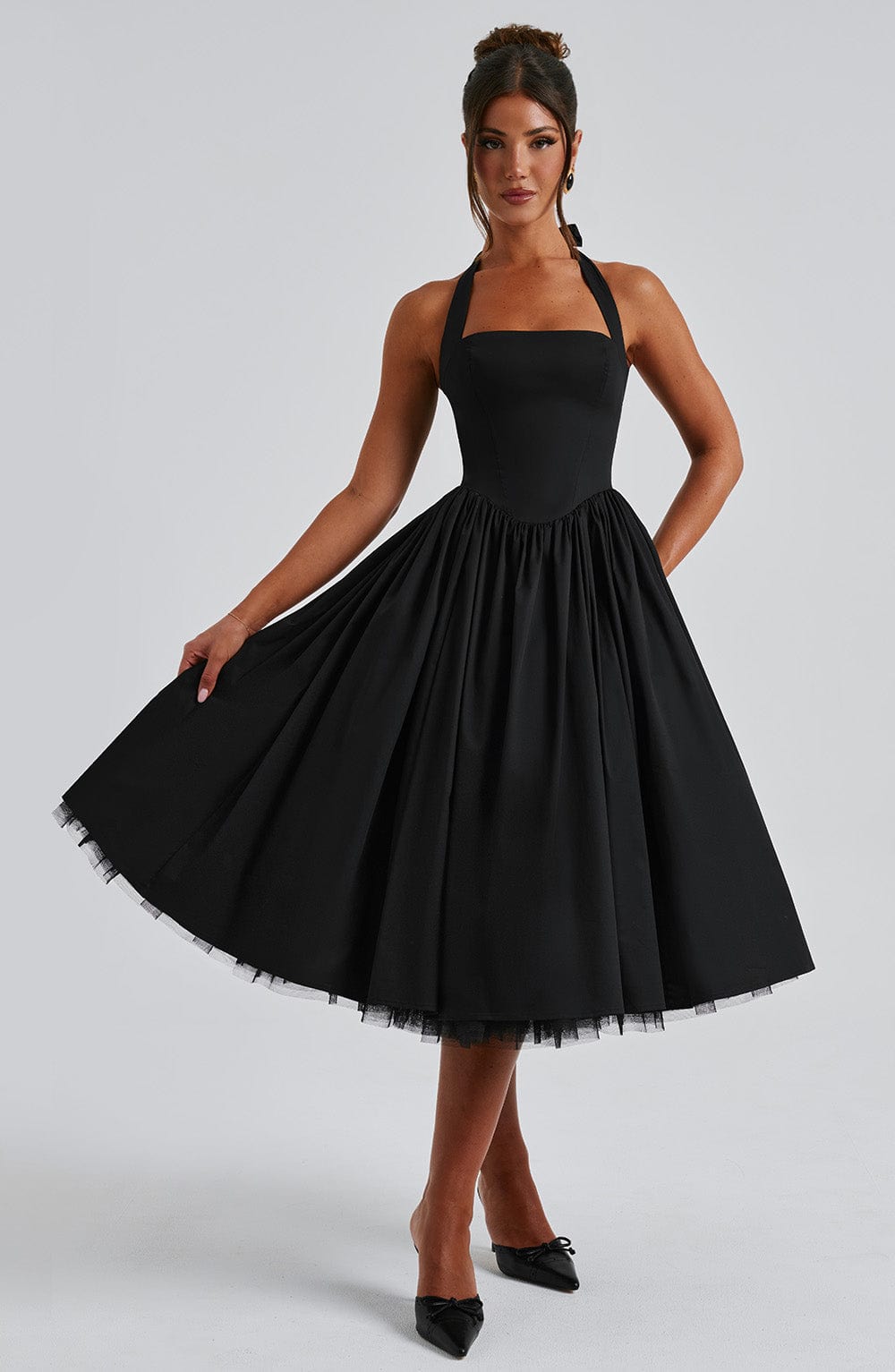 Cressia Midi Dress in Black