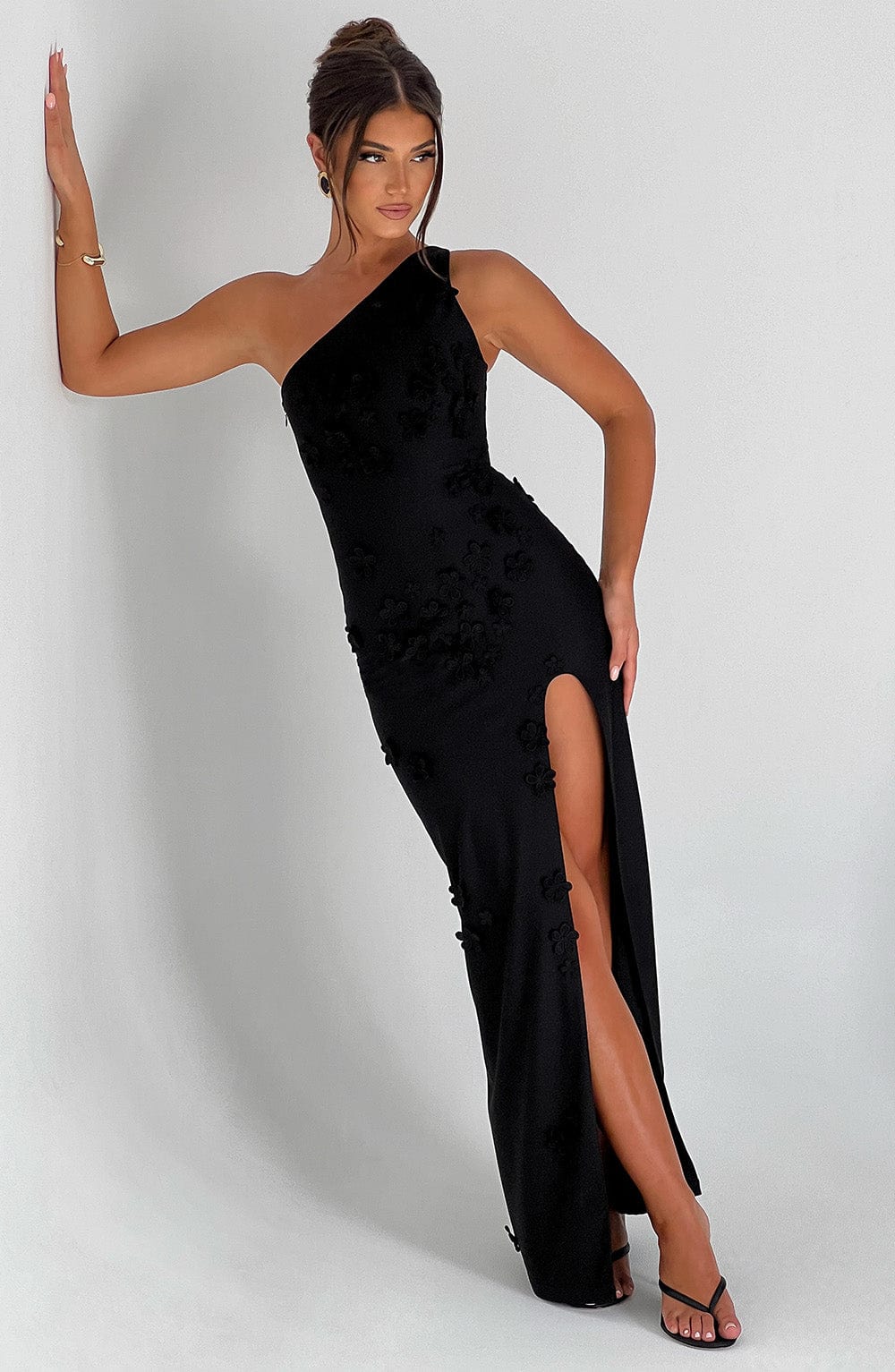 Cynthara Maxi Dress in Black