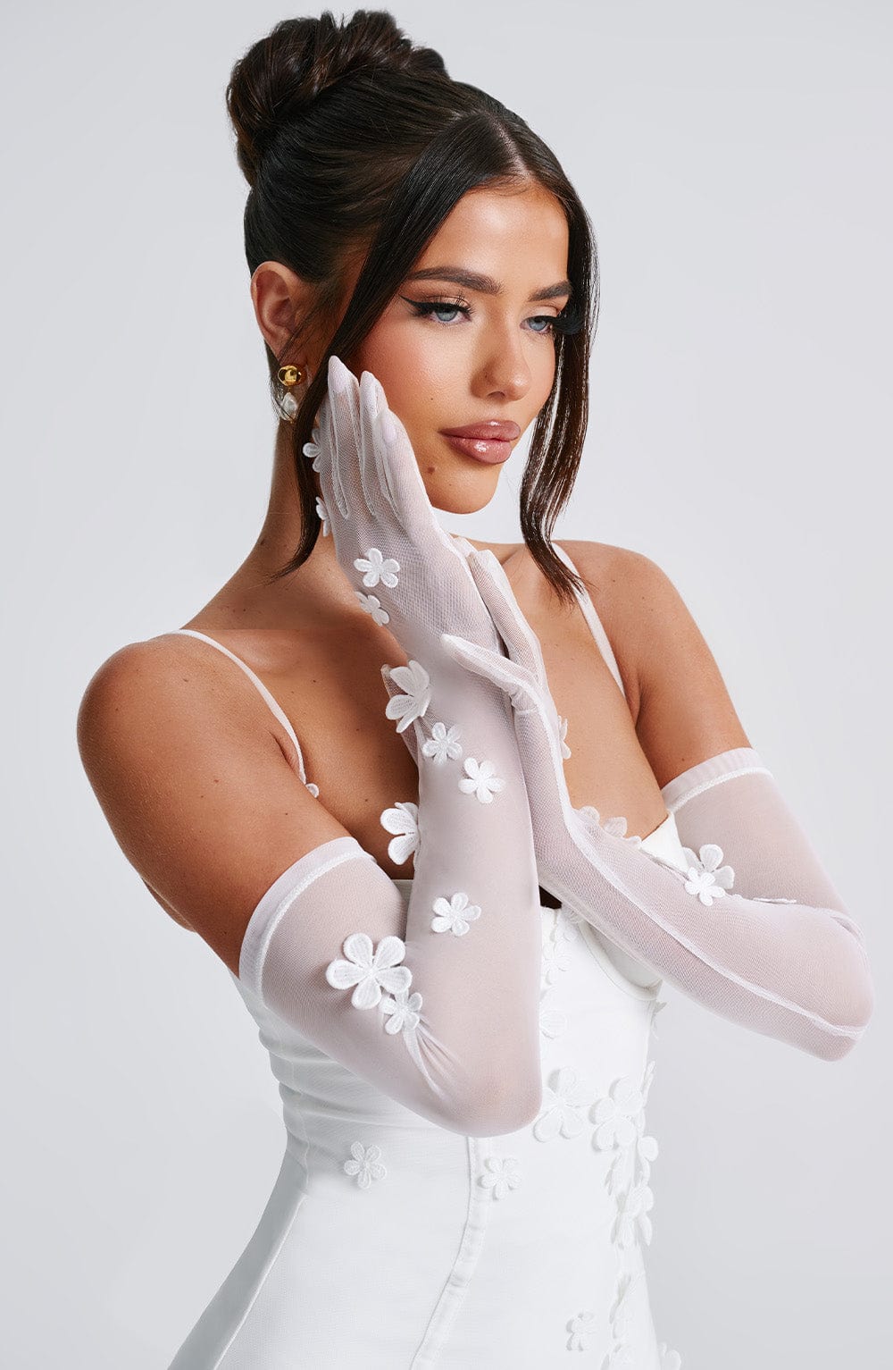 Dalaria Gloves in Ivory