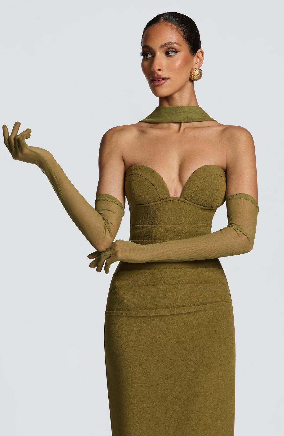 Elira Gloves in Deep Olive