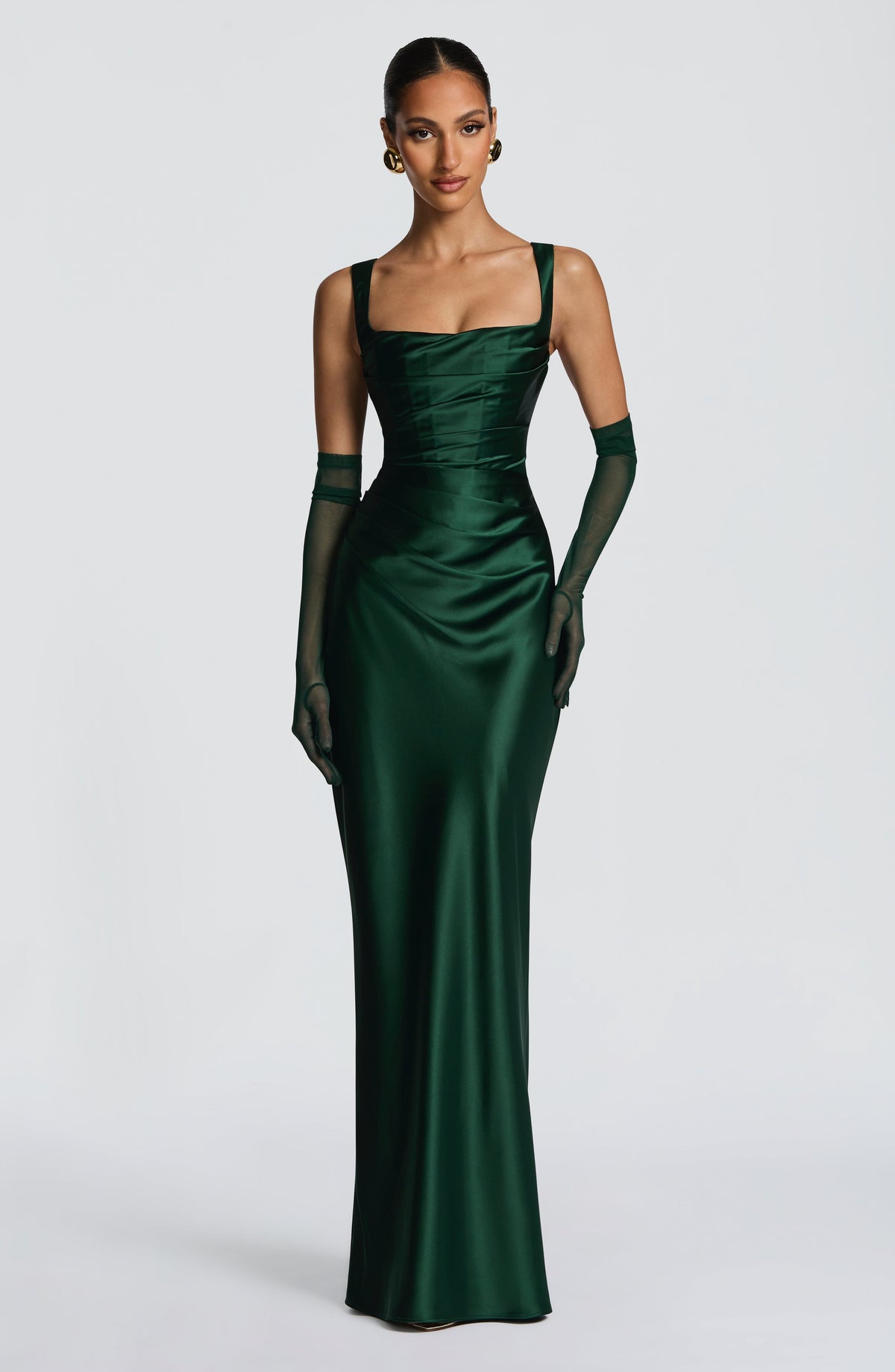 Elira Gloves in Emerald