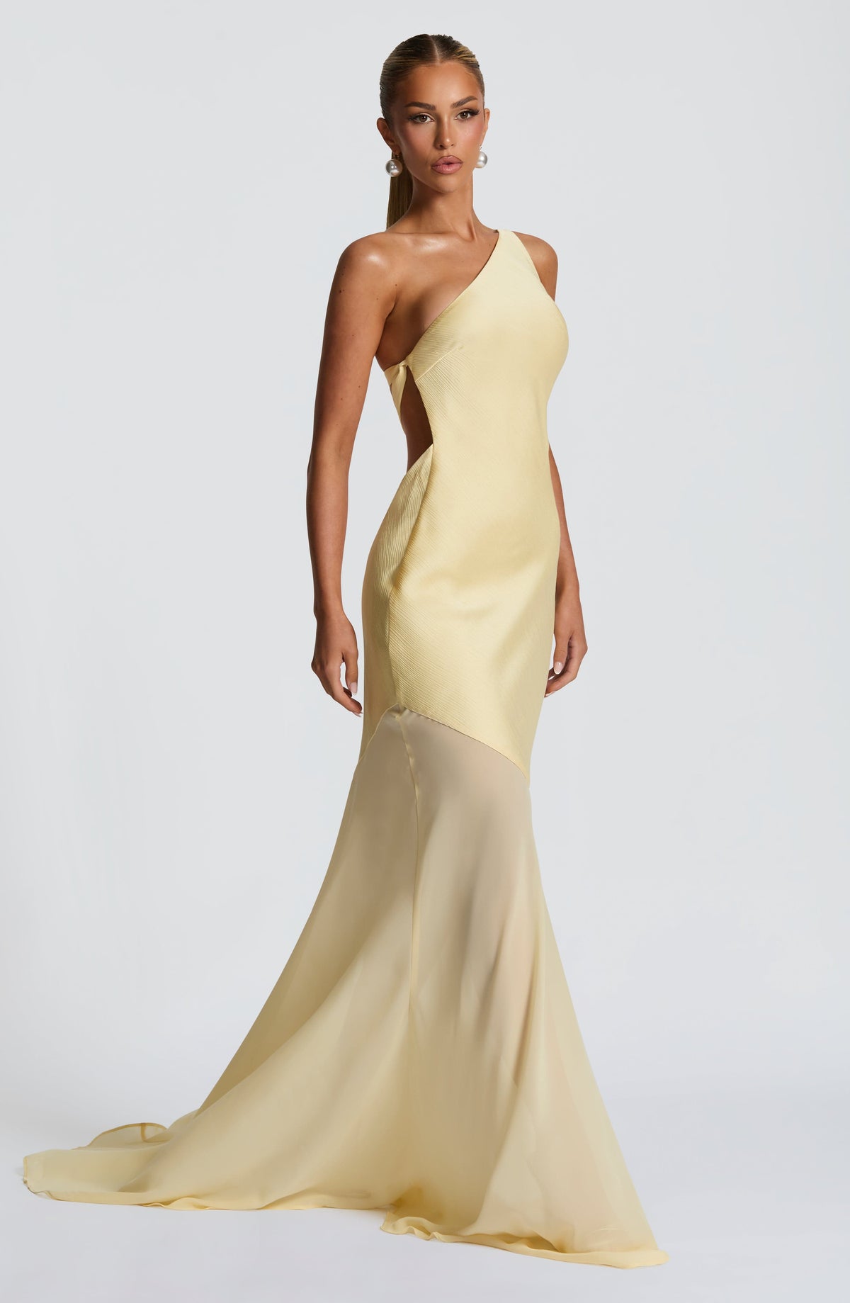 Fabelle Gown in Lemon