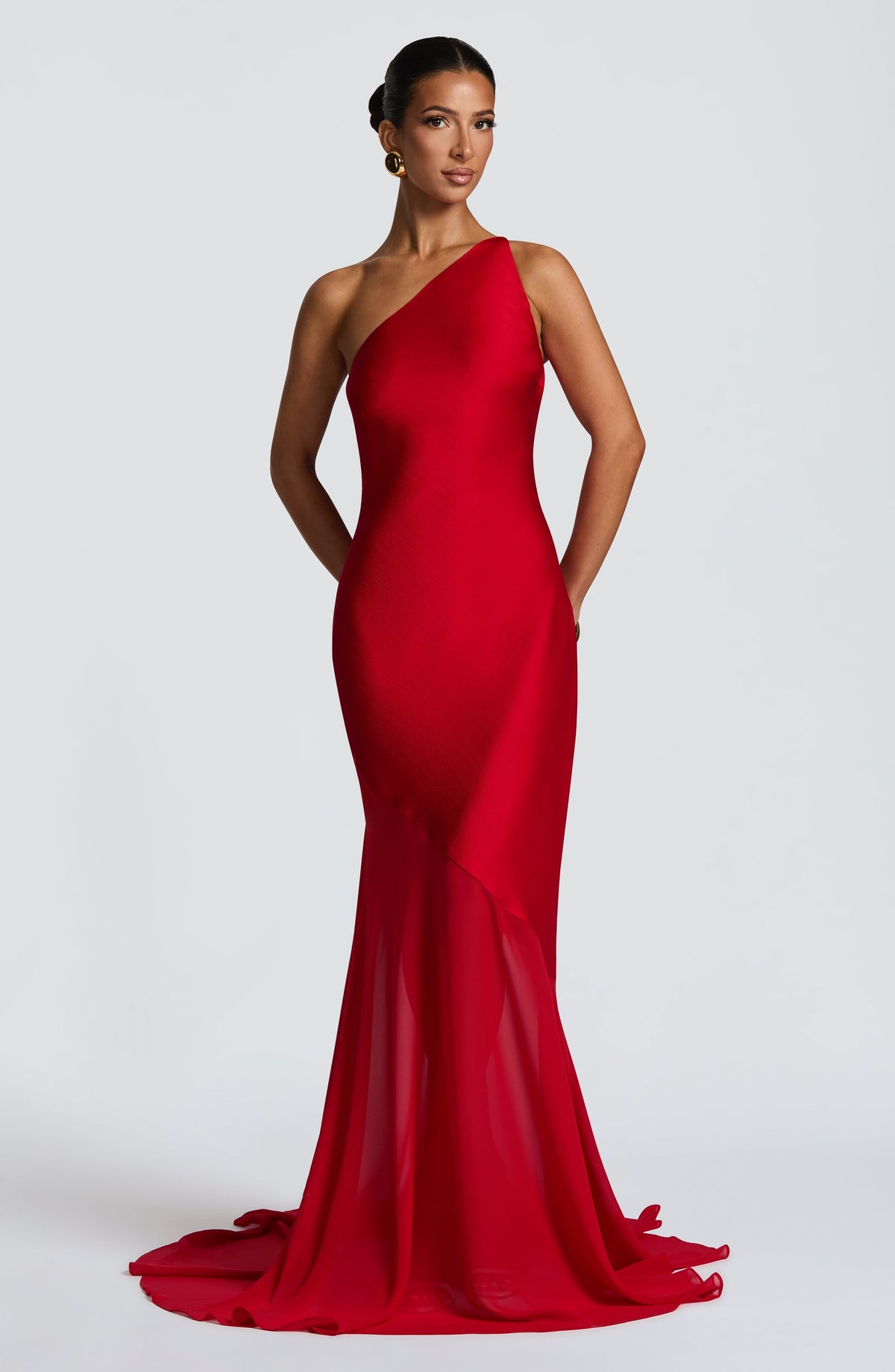 Fabelle Gown in Red