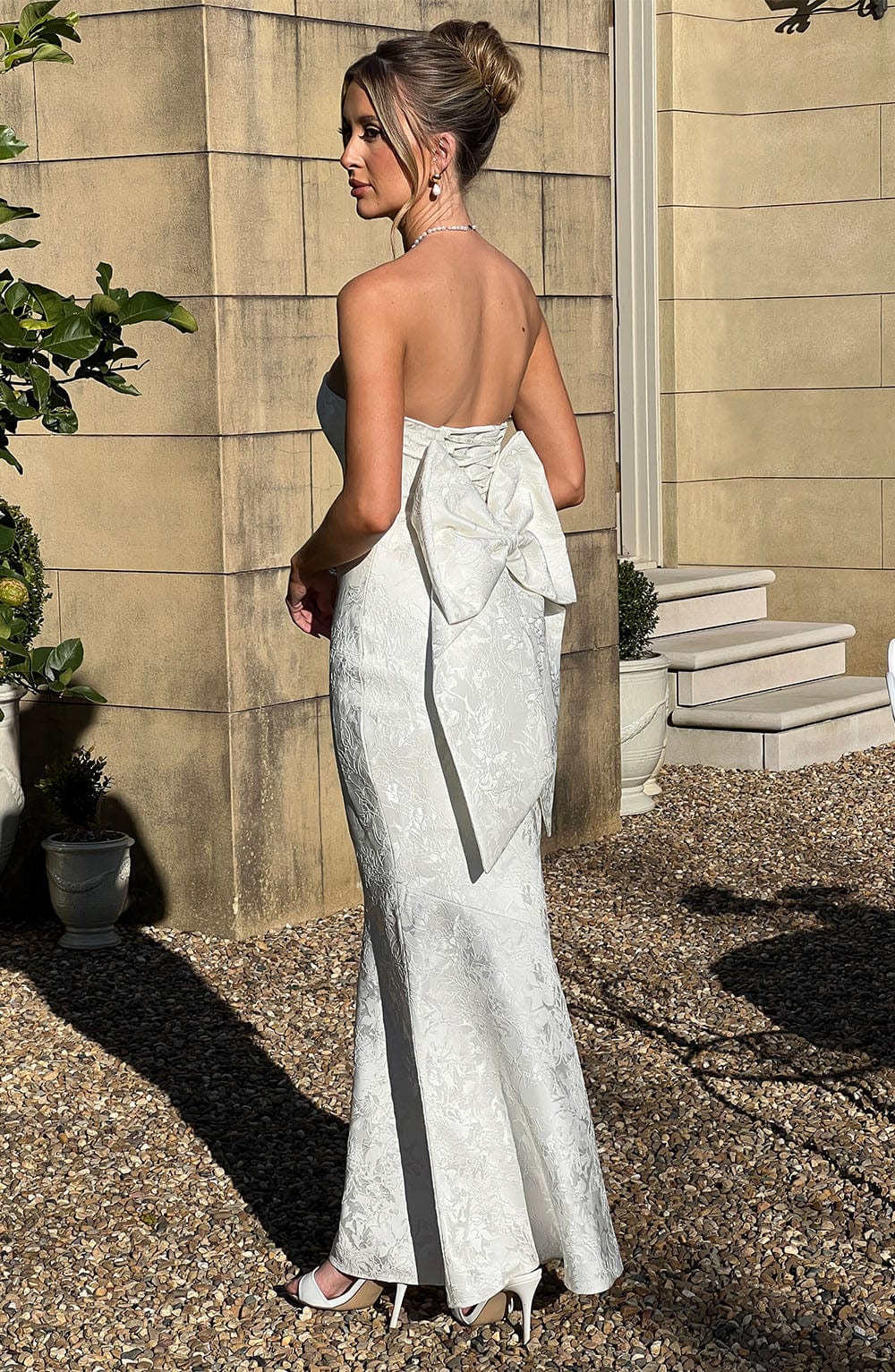 Felisia Maxi Dress in Ivory