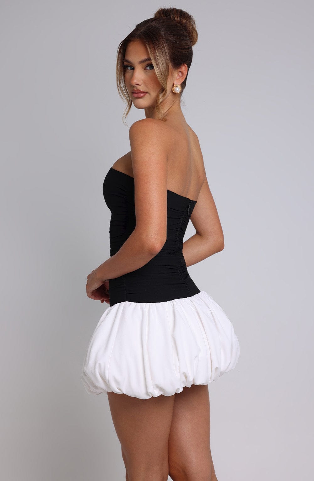 Gemina Mini Dress in Black/White