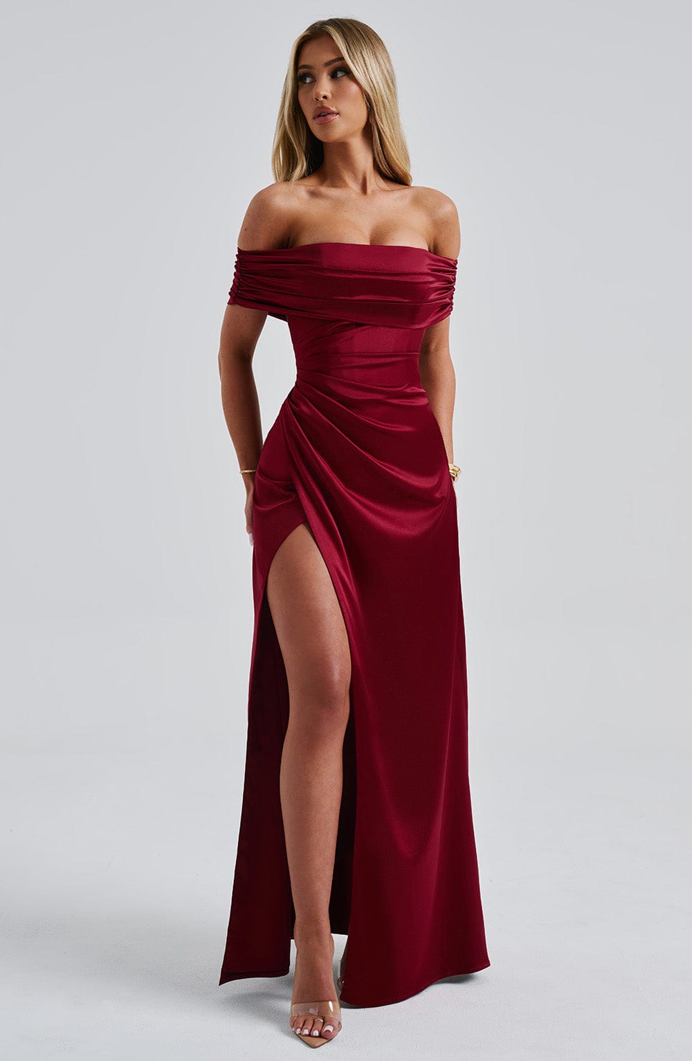 Gwendolina Maxi Dress in Burgundy