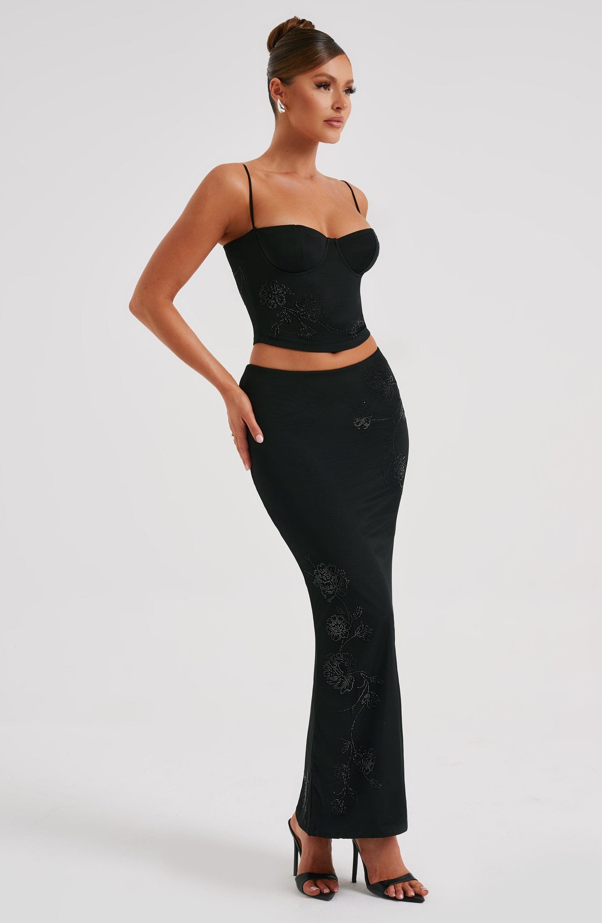 Izia Maxi Skirt in Black