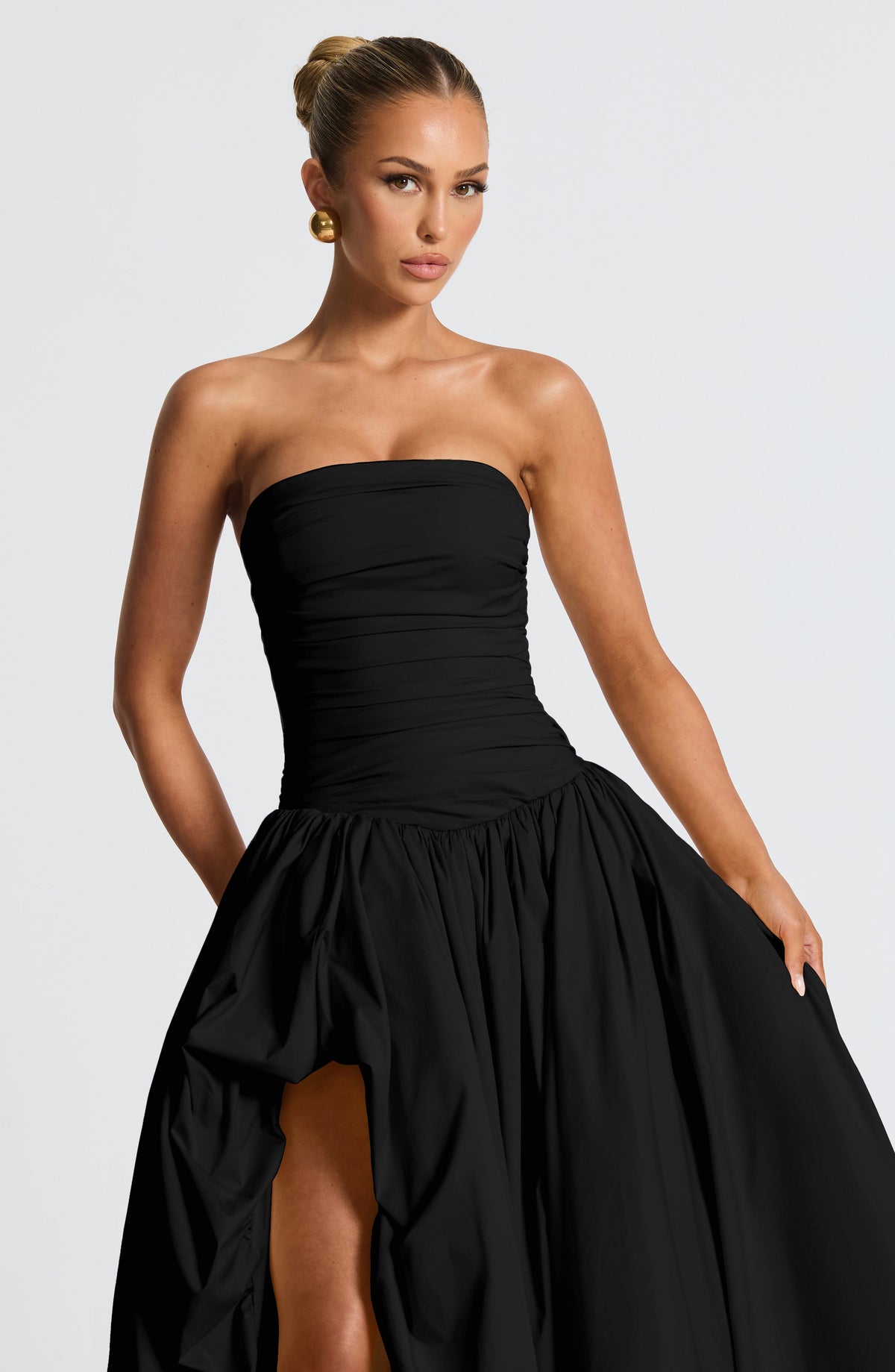 Jilena Maxi Dress in Black