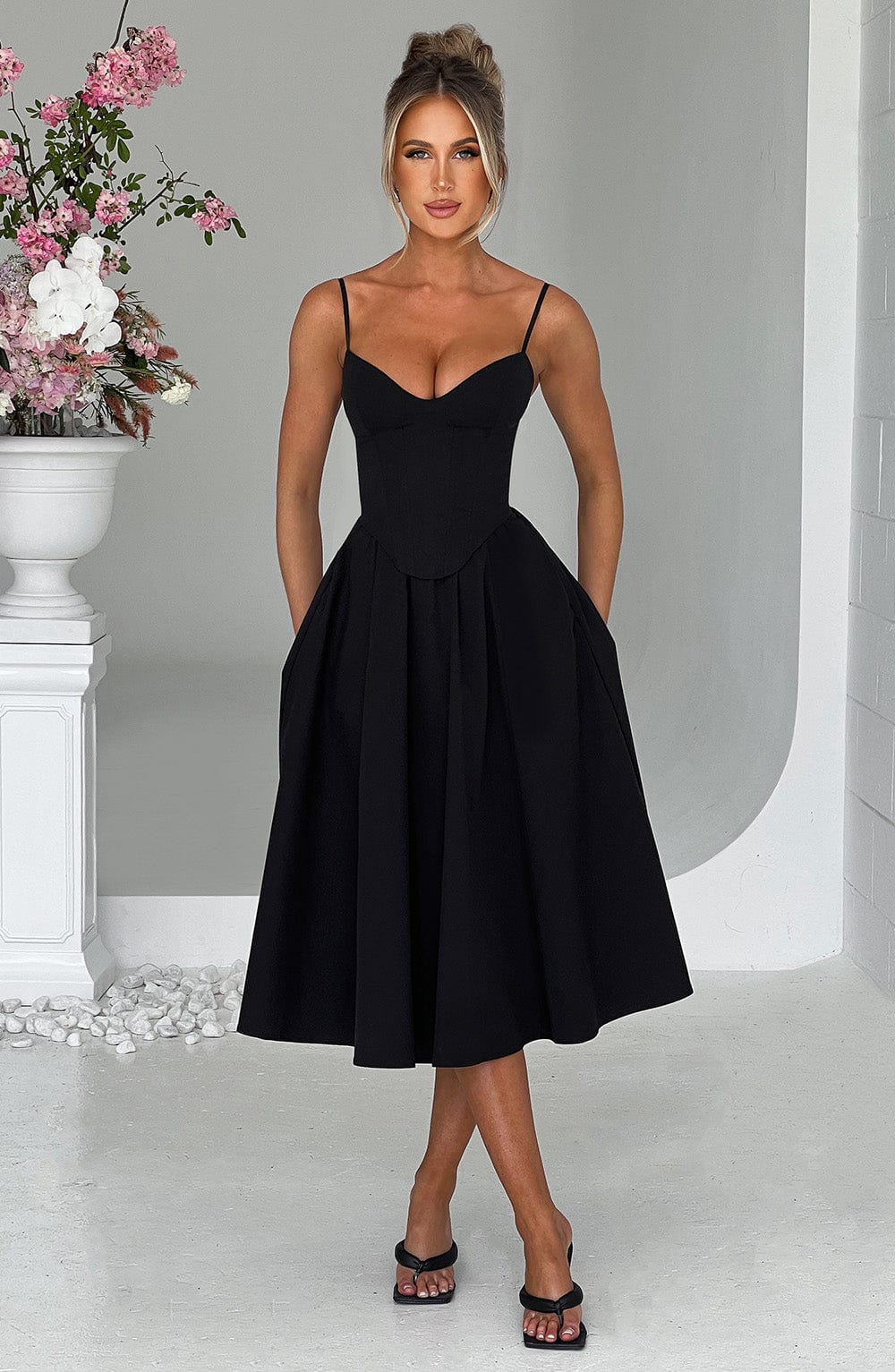 Mariella Midi Dress in Black