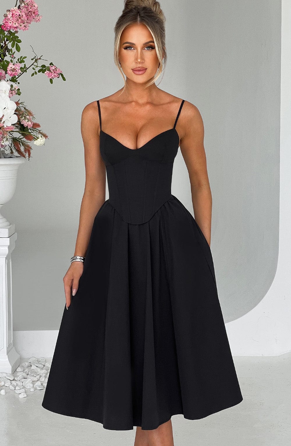 Mariella Midi Dress in Black