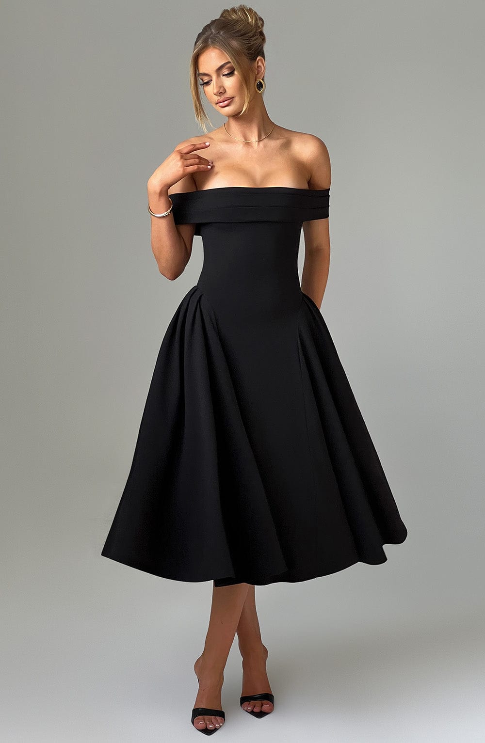 Marinda Midi Dress in Black