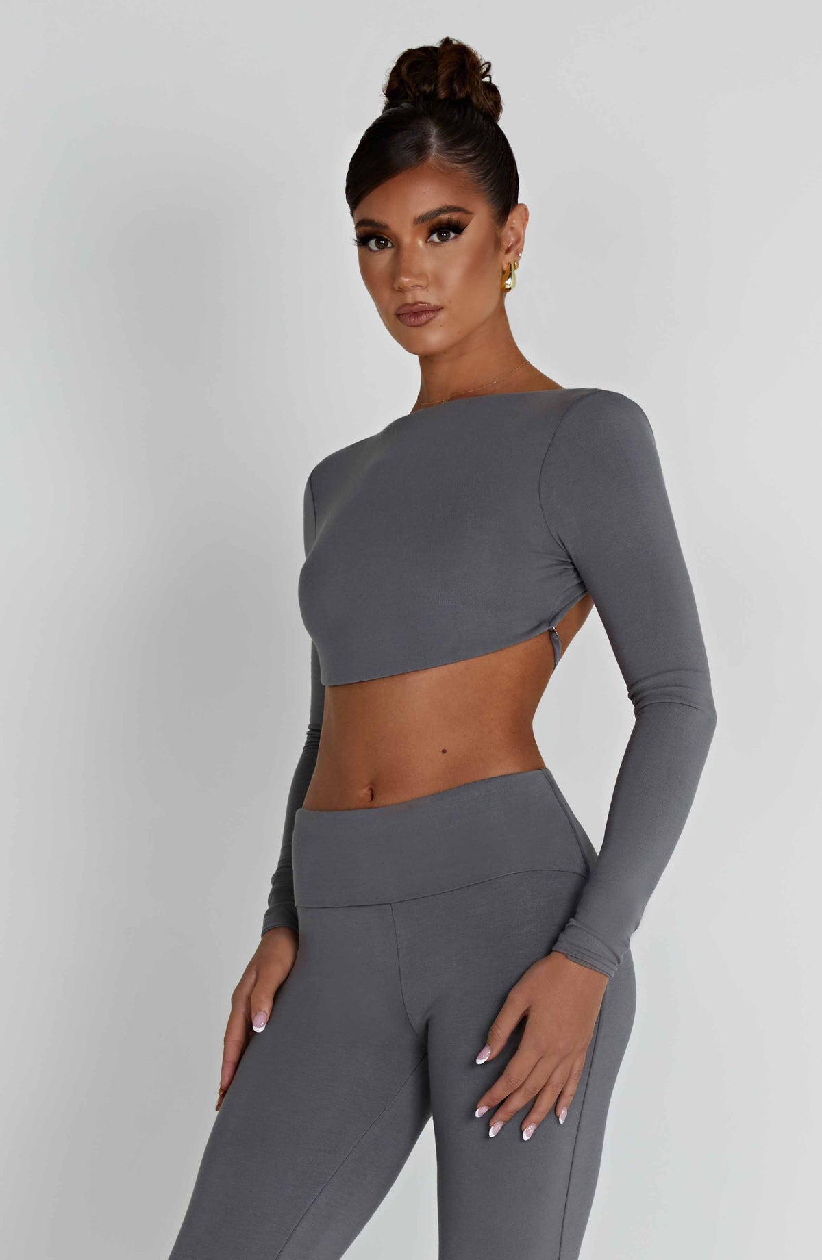 Sahrelle Top in Charcoal
