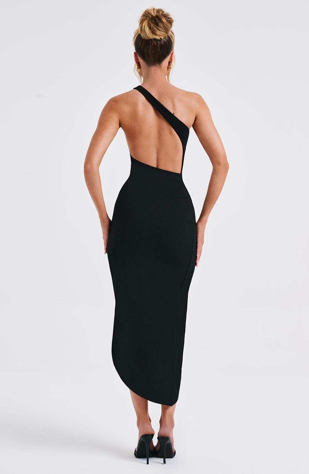 Saphira Midi Dress in Black