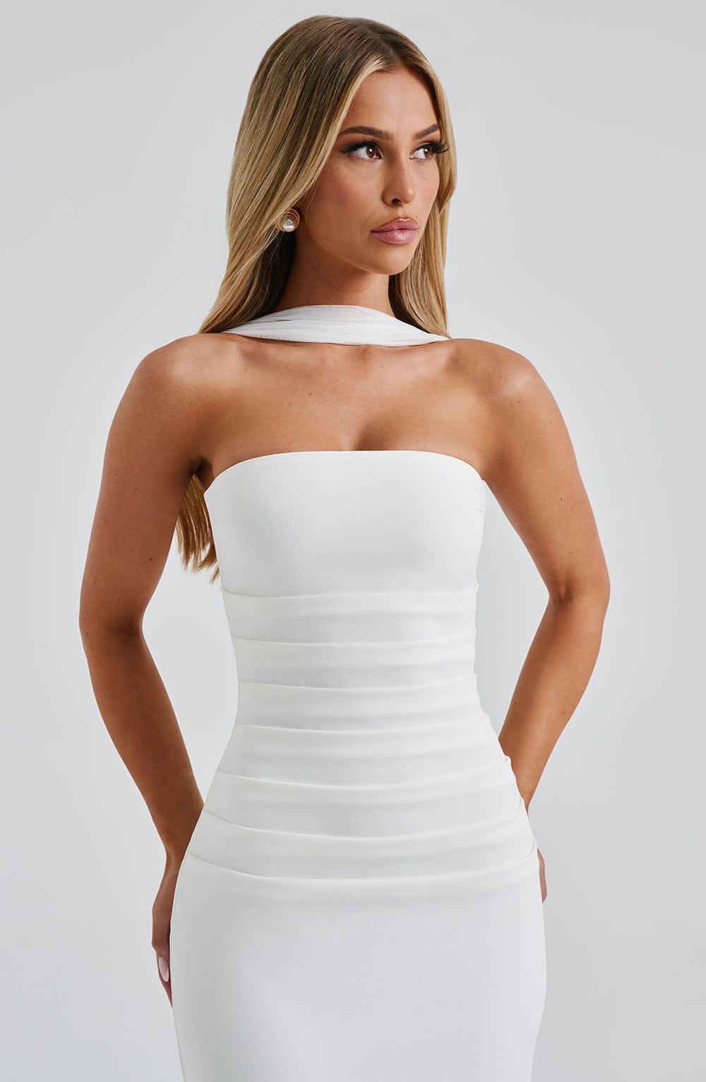 Yuliana Maxi Dress in Ivory